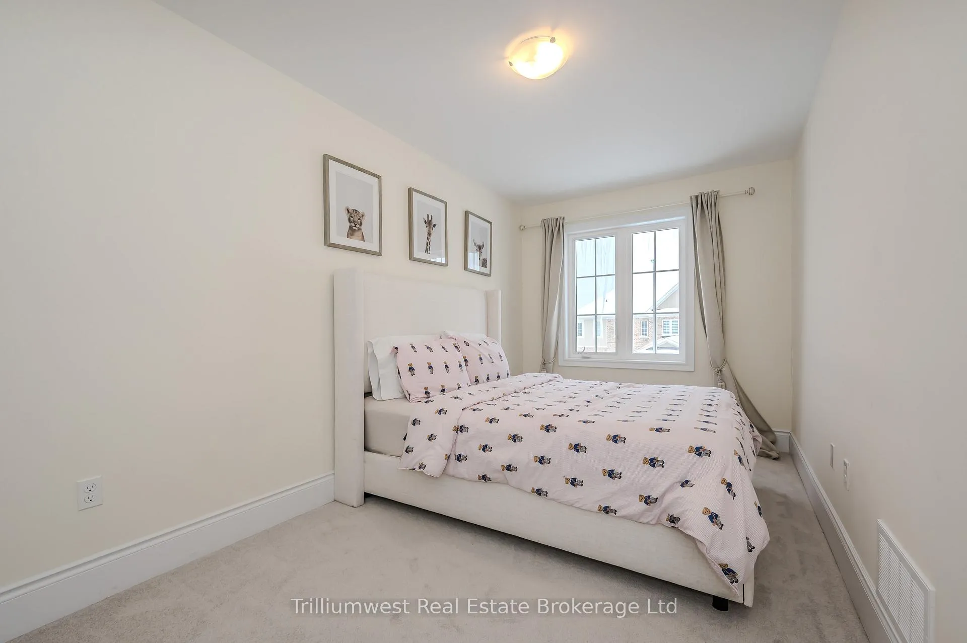 Photo 19 of 17 Jell Street, Guelph, Willow West/Sugarbush/West Acres — HOMEH