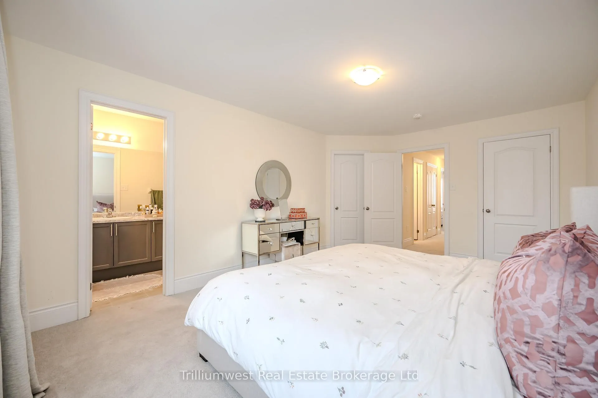 Photo 25 of 17 Jell Street, Guelph, Willow West/Sugarbush/West Acres — HOMEH