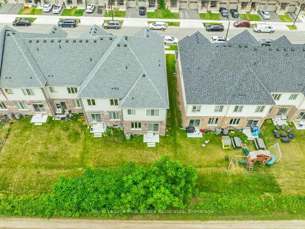 Photo 28 of 184 Broadacre Drive, Kitchener — HOMEH