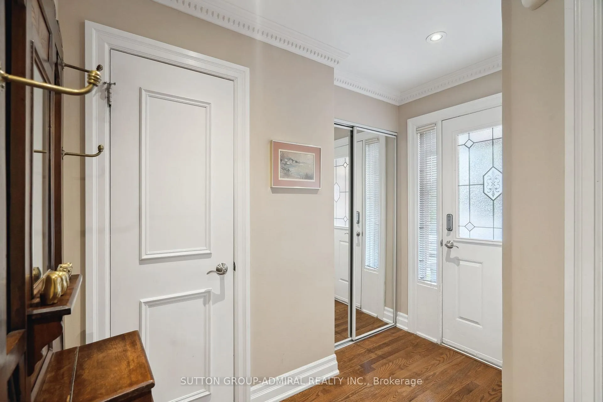 Photo 2 of 24 Patrice Crescent, Vaughan, Crestwood-Springfarm-Yorkhill — HOMEH