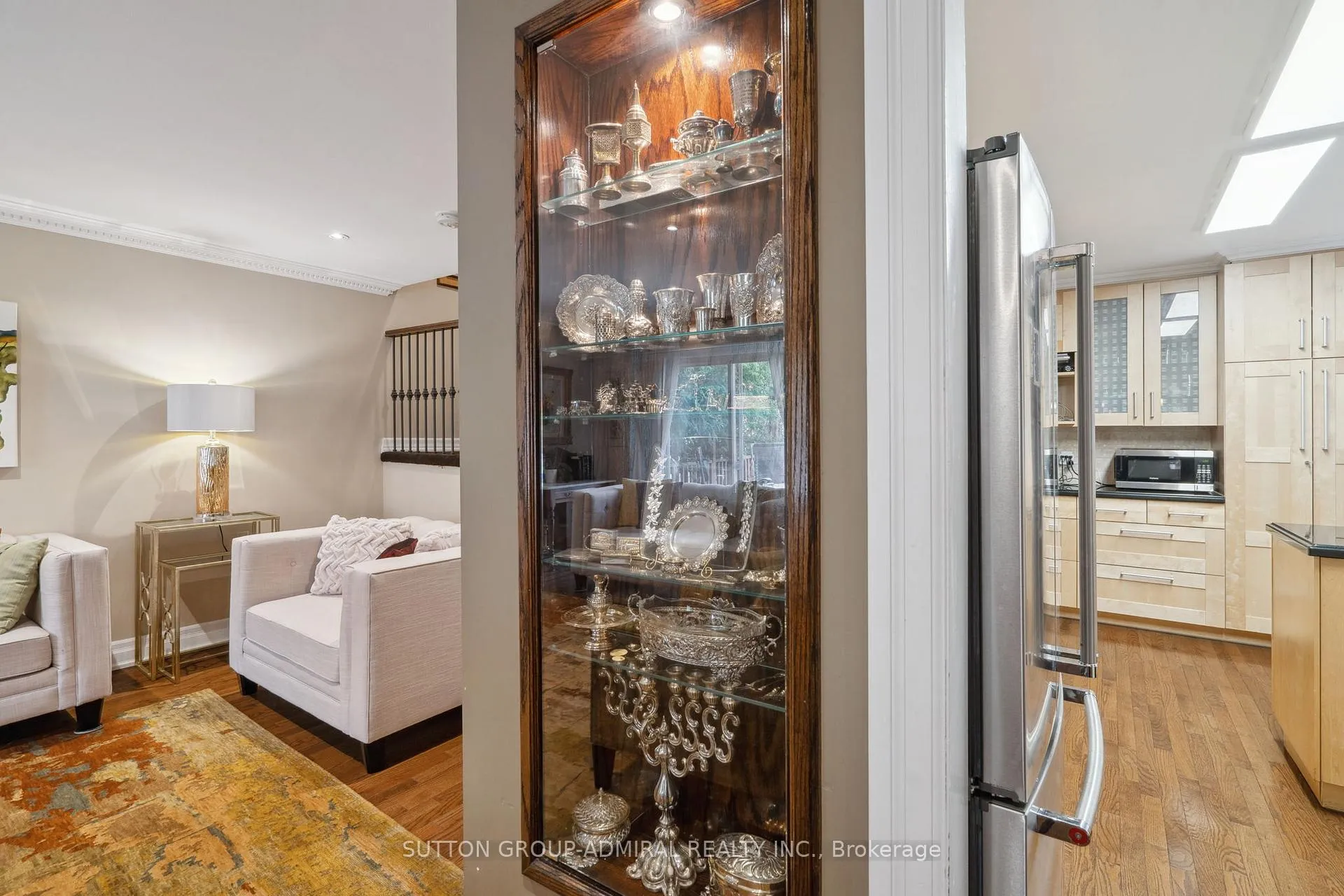 Photo 10 of 24 Patrice Crescent, Vaughan, Crestwood-Springfarm-Yorkhill — HOMEH