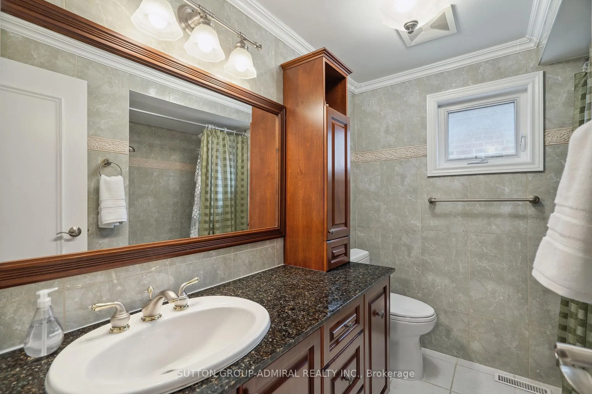 Photo 32 of 24 Patrice Crescent, Vaughan, Crestwood-Springfarm-Yorkhill — HOMEH