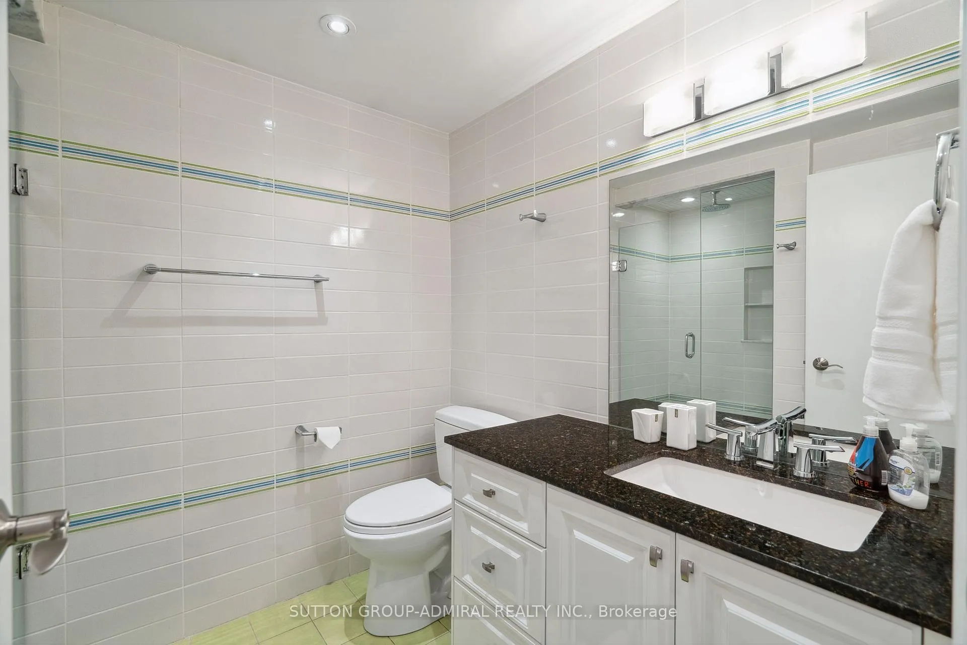 Photo 37 of 24 Patrice Crescent, Vaughan, Crestwood-Springfarm-Yorkhill — HOMEH
