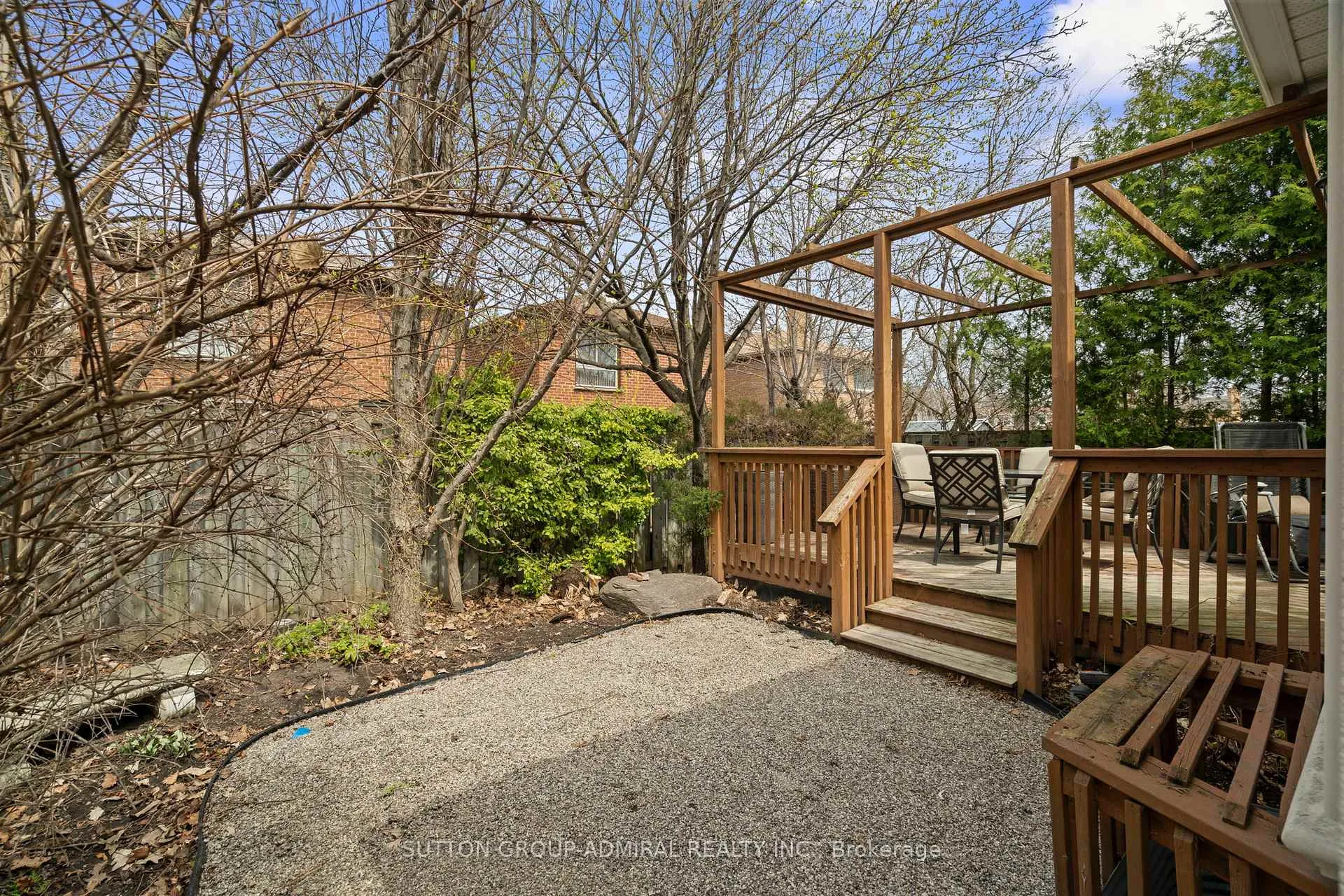 Photo 46 of 24 Patrice Crescent, Vaughan, Crestwood-Springfarm-Yorkhill — HOMEH