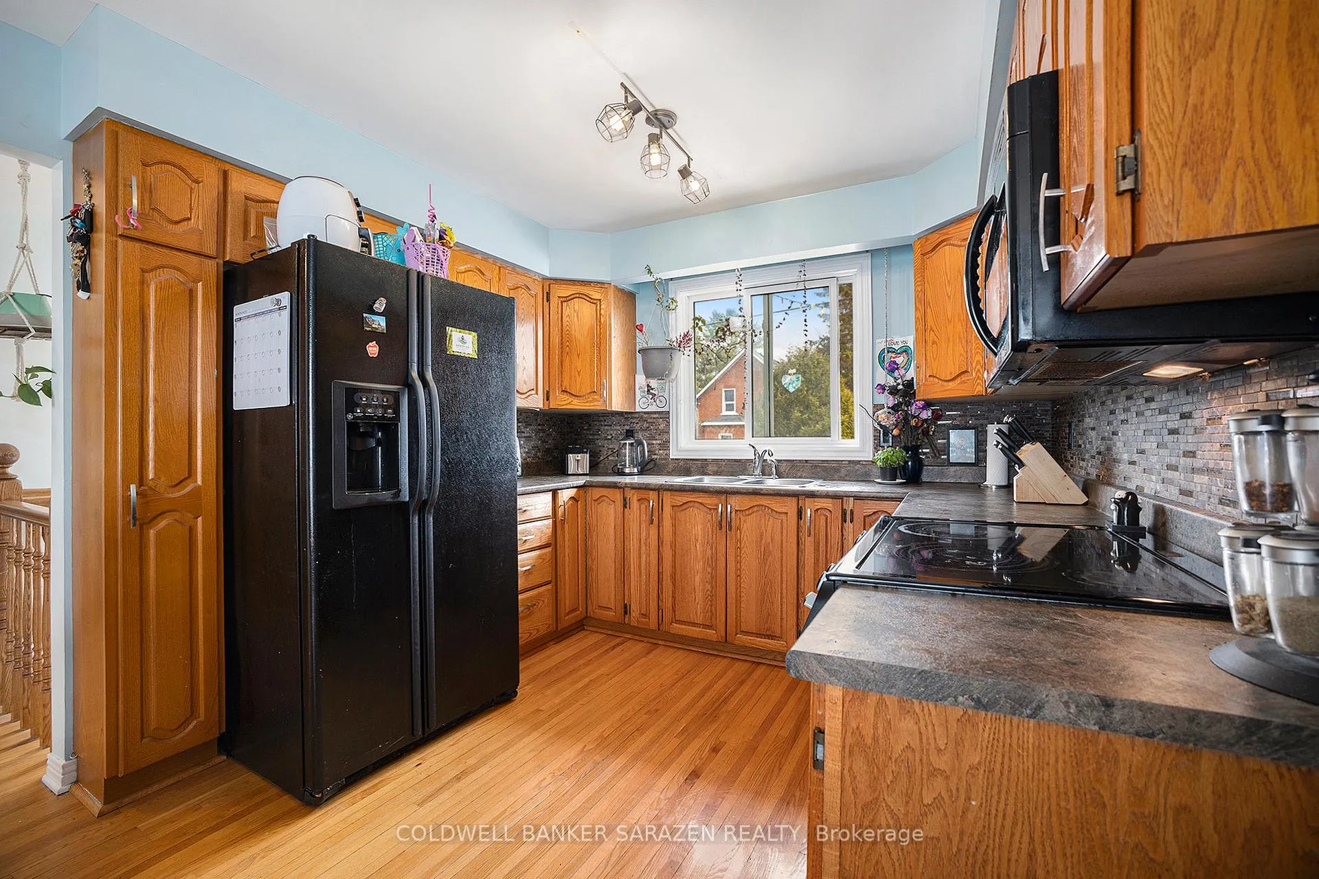 Photo 9 of 23 Ida Street S, Arnprior — HOMEH
