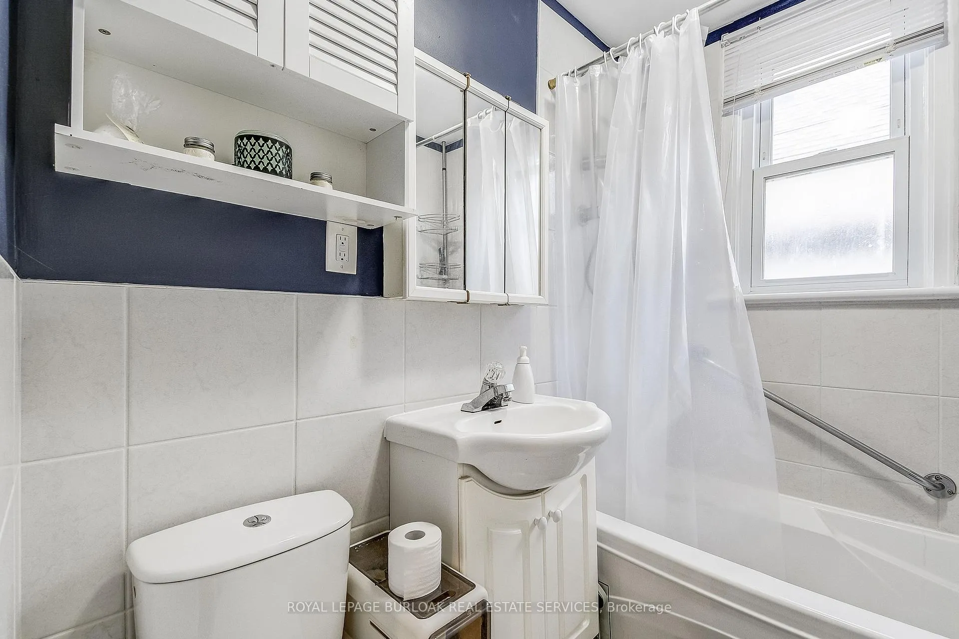 Photo 12 of 378 Waverly Street, Hamilton, McQuesten — HOMEH
