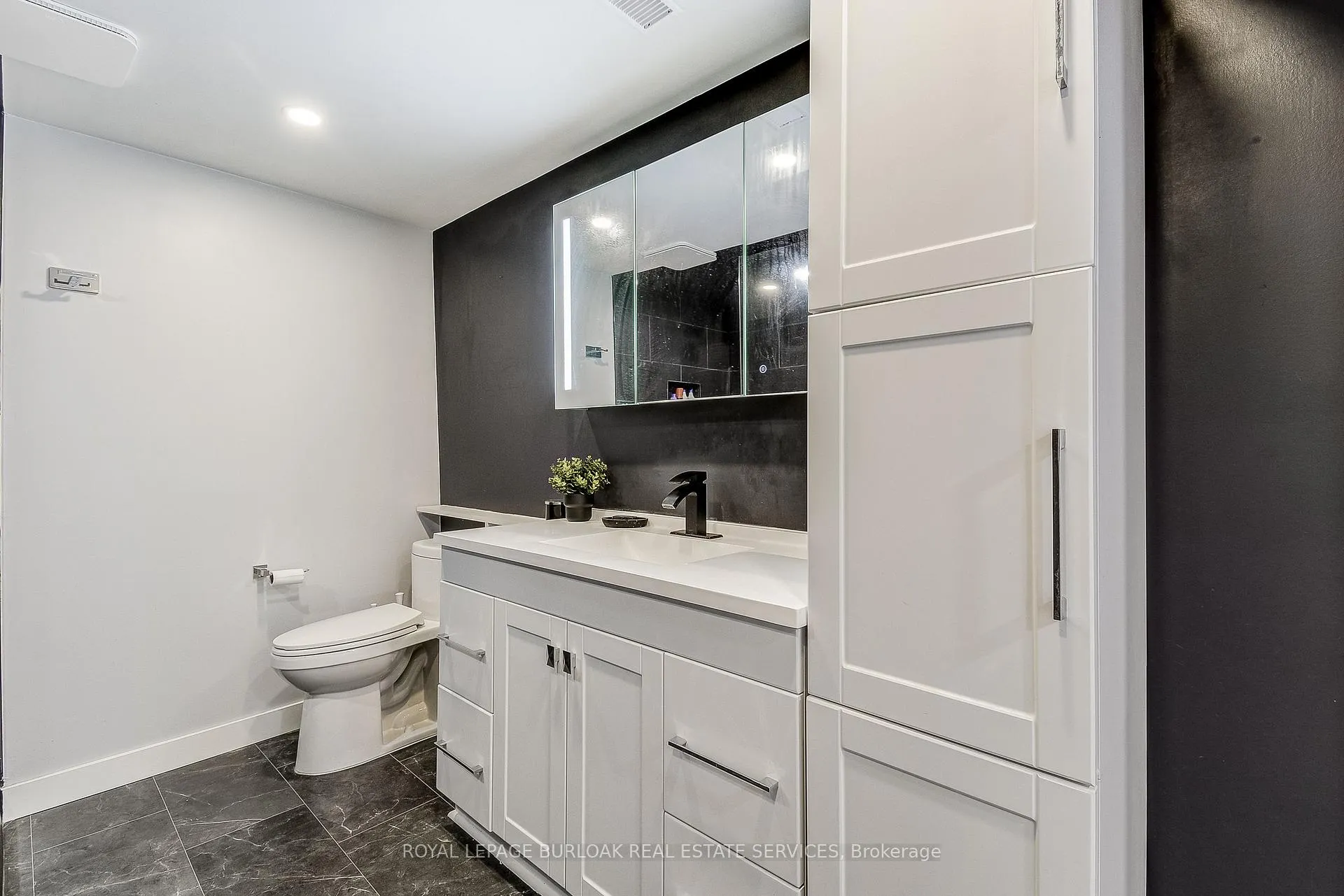 Photo 23 of 378 Waverly Street, Hamilton, McQuesten — HOMEH