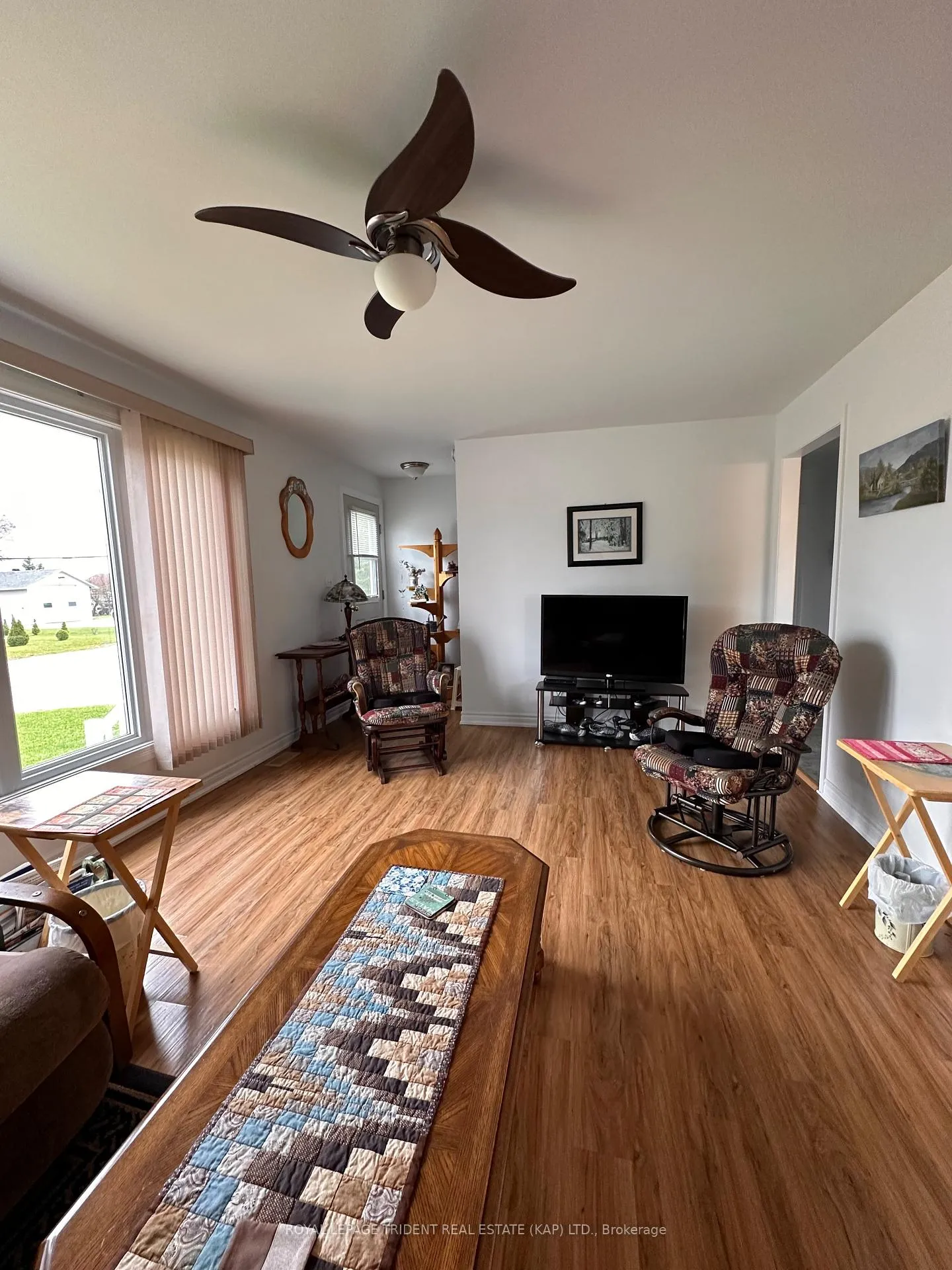 Photo 17 of 26 St. Patrick Street, Kapuskasing — HOMEH