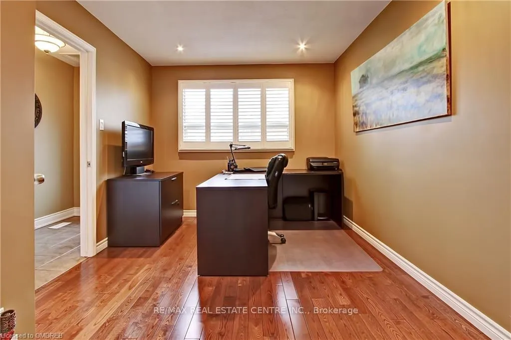 Photo 5 of 154 Robinwood Crescent, Milton, Old Milton — HOMEH