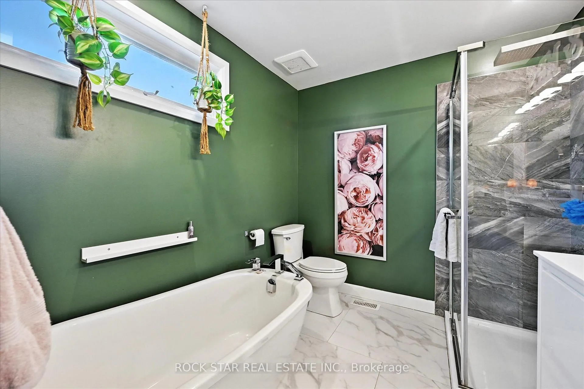 Photo 28 of 27 Blackburn Lane, Hamilton, Mount Hope — HOMEH