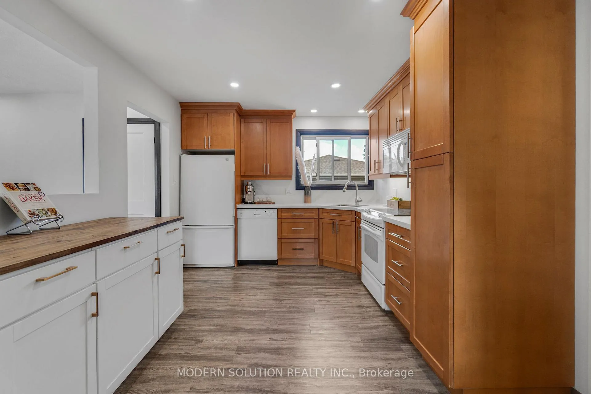 Photo 13 of 82 Shea Crescent, Kitchener — HOMEH