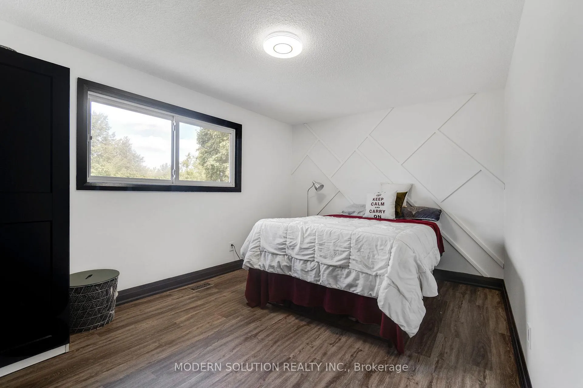Photo 16 of 82 Shea Crescent, Kitchener — HOMEH