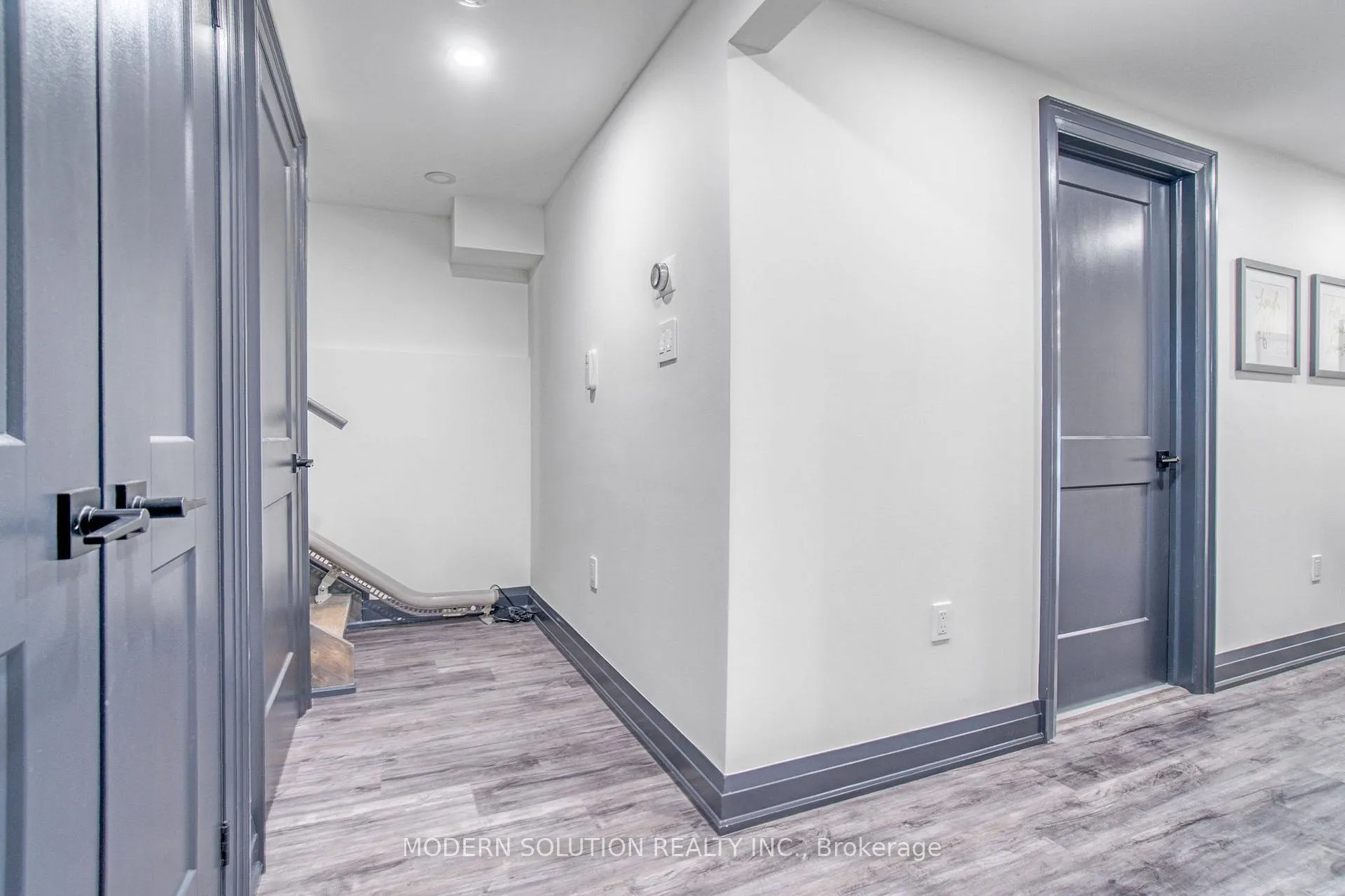 Photo 25 of 82 Shea Crescent, Kitchener — HOMEH