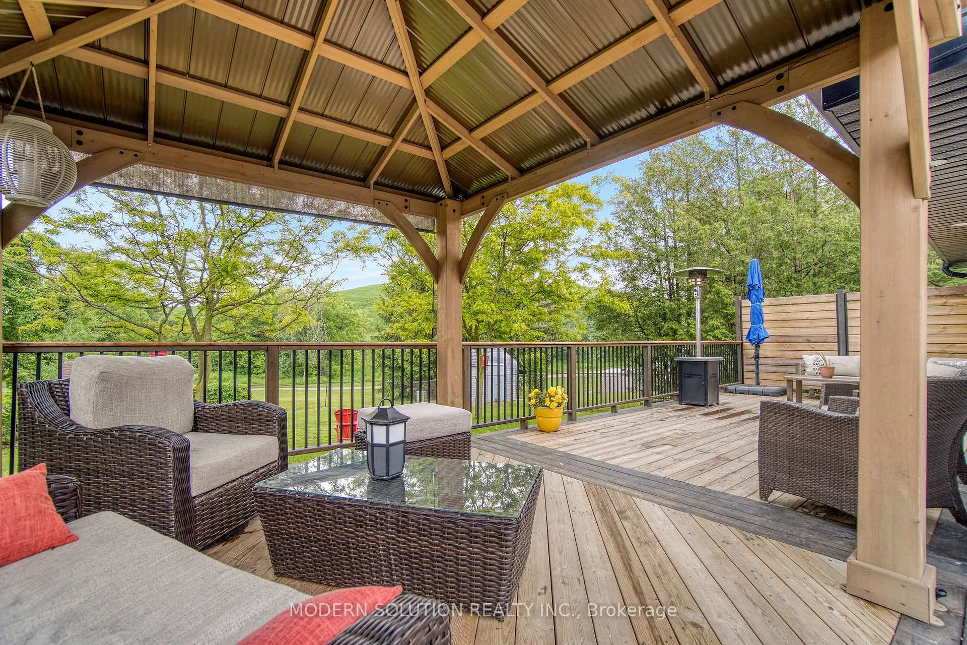Photo 42 of 82 Shea Crescent, Kitchener — HOMEH