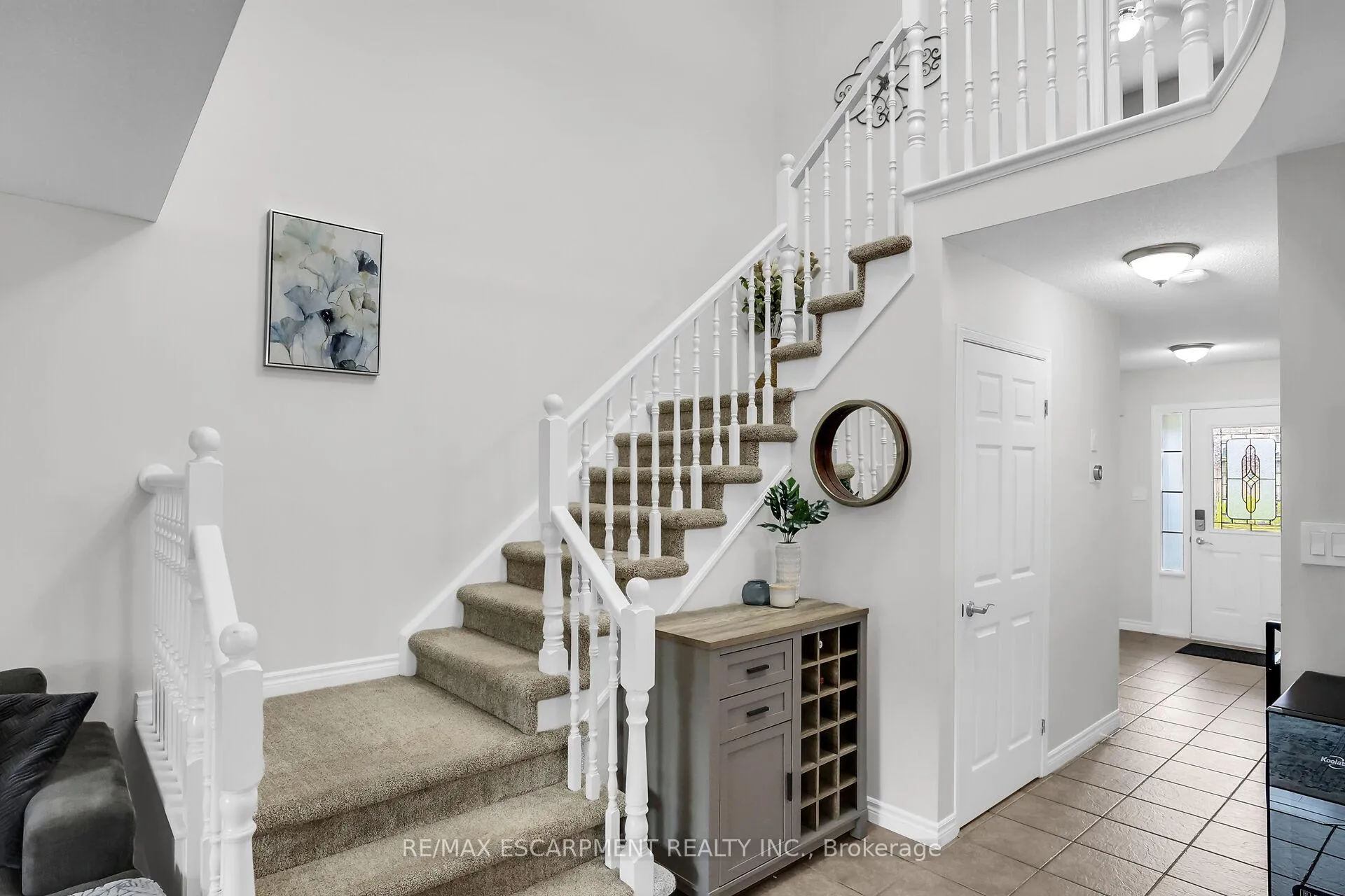 Photo 15 of 41 Magnolia Crescent, Grimsby, Grimsby West — HOMEH