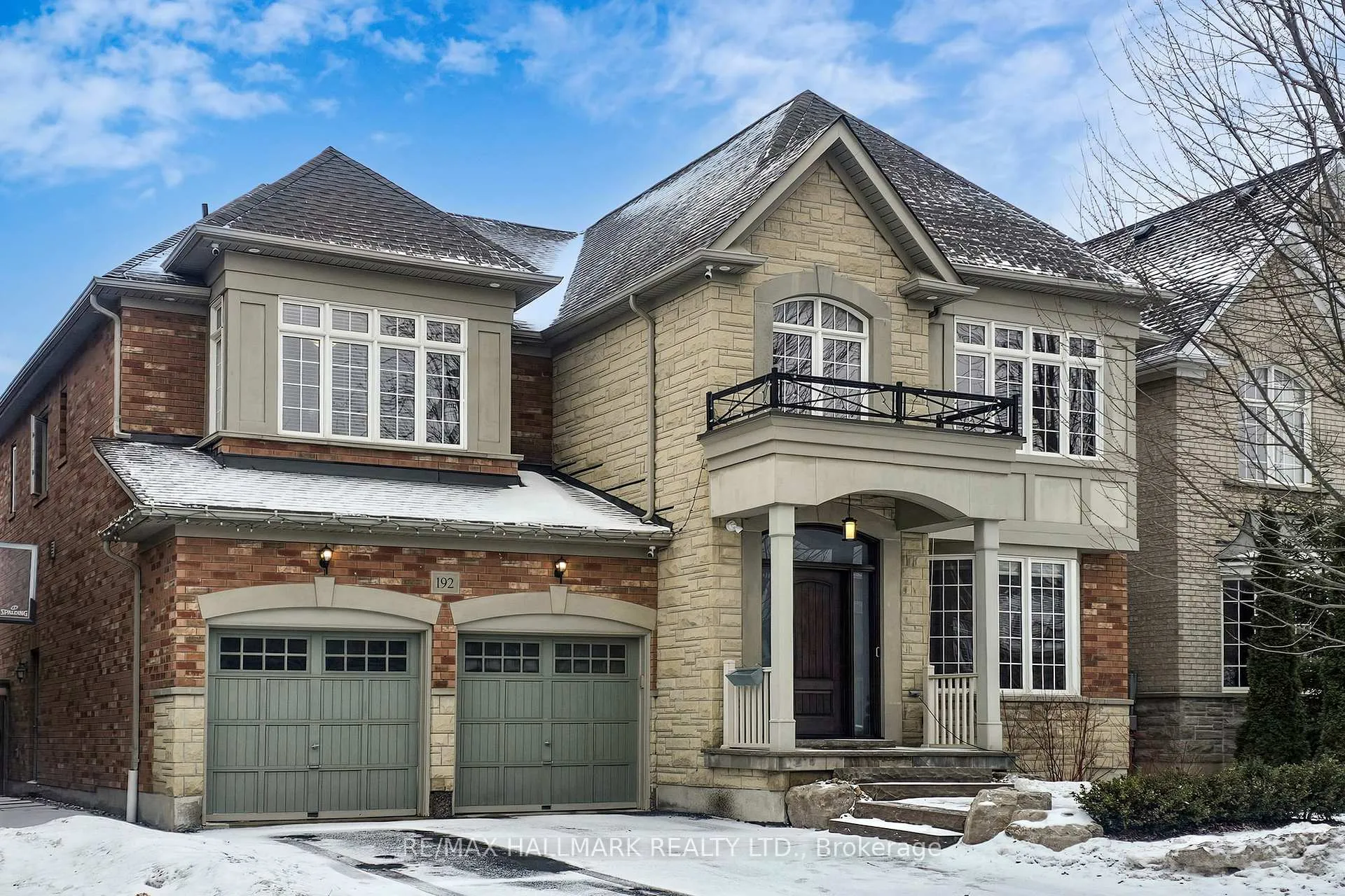 Photo 2 of 192 Tonner Crescent, Aurora, Bayview Northeast — HOMEH