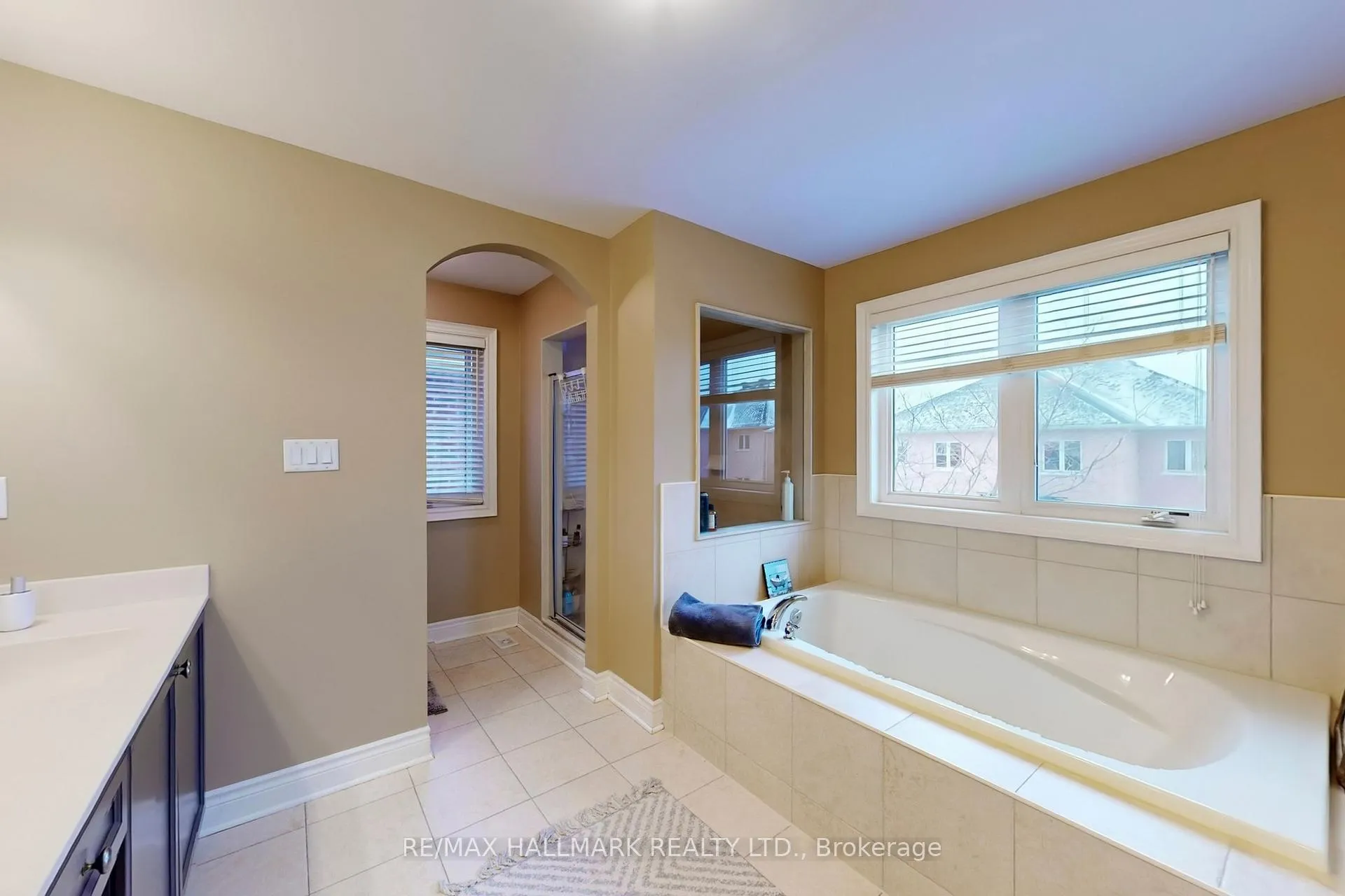 Photo 30 of 192 Tonner Crescent, Aurora, Bayview Northeast — HOMEH