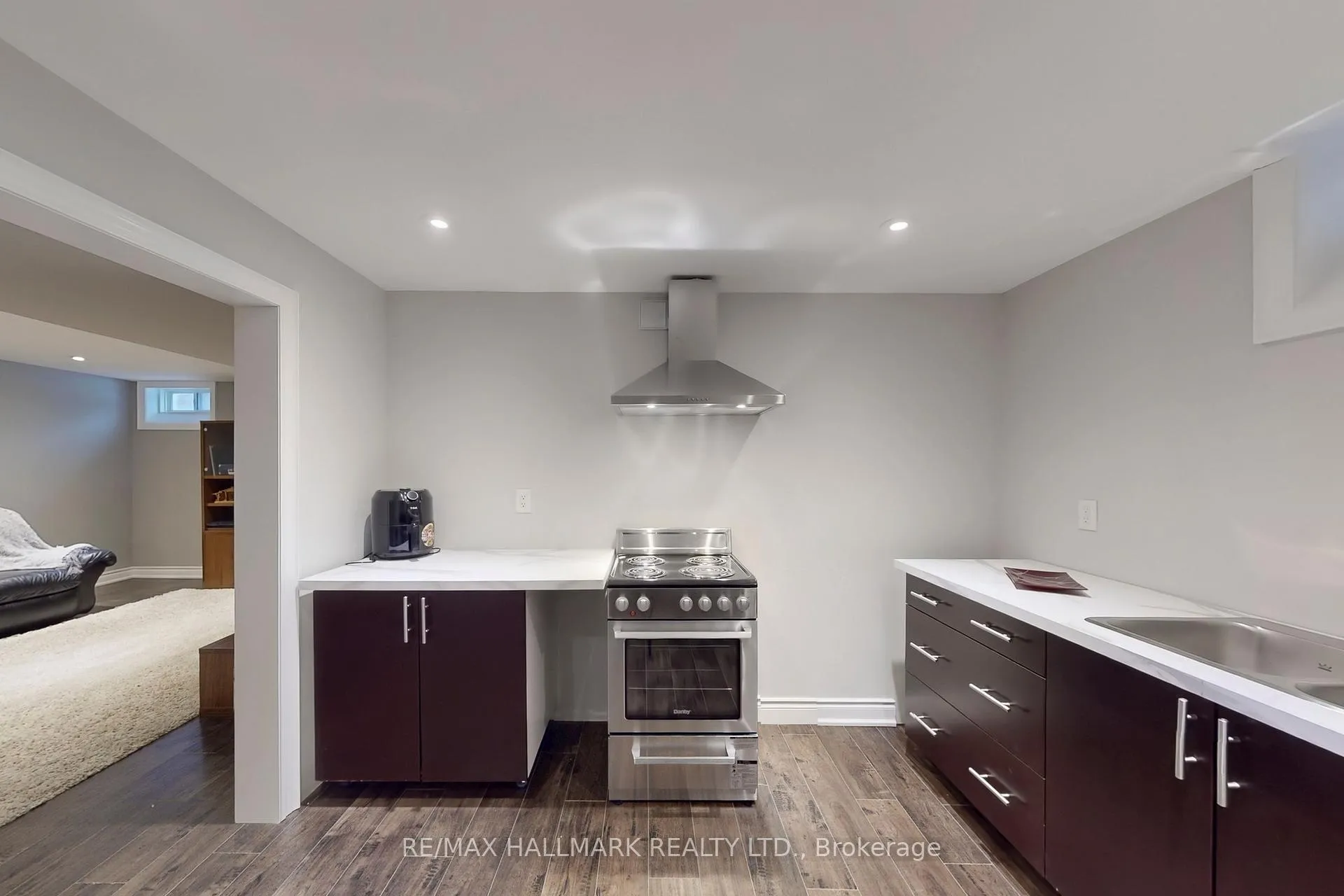 Photo 42 of 192 Tonner Crescent, Aurora, Bayview Northeast — HOMEH