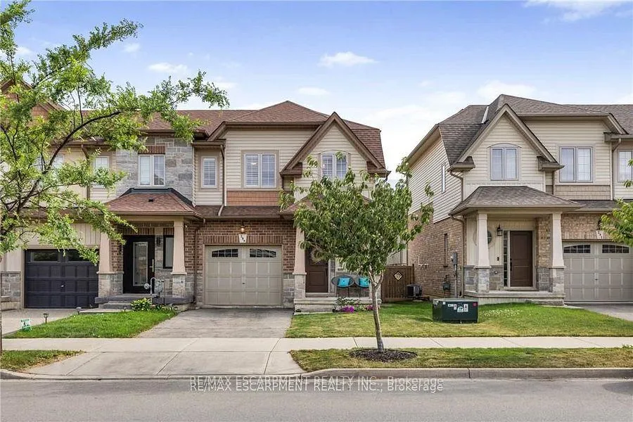 Photo 1 of 289 Pumpkin Pass, Hamilton, Binbrook — HOMEH