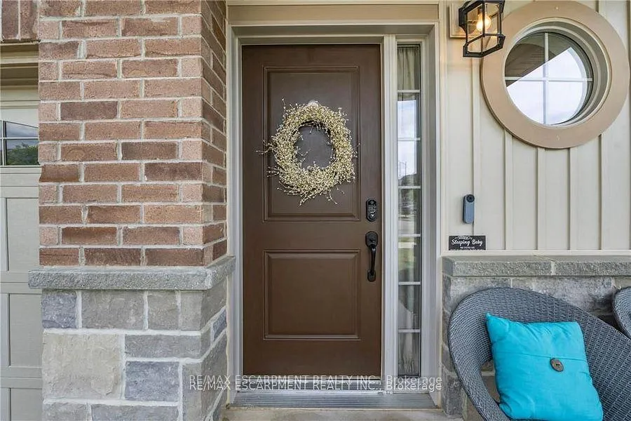 Photo 7 of 289 Pumpkin Pass, Hamilton, Binbrook — HOMEH