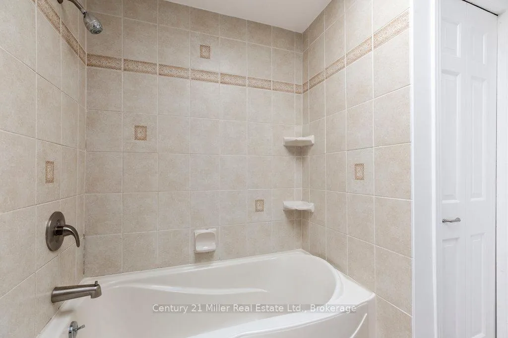 Photo 20 of 6 Terrace Lane, Guelph, Dovercliffe Park/Old University — HOMEH