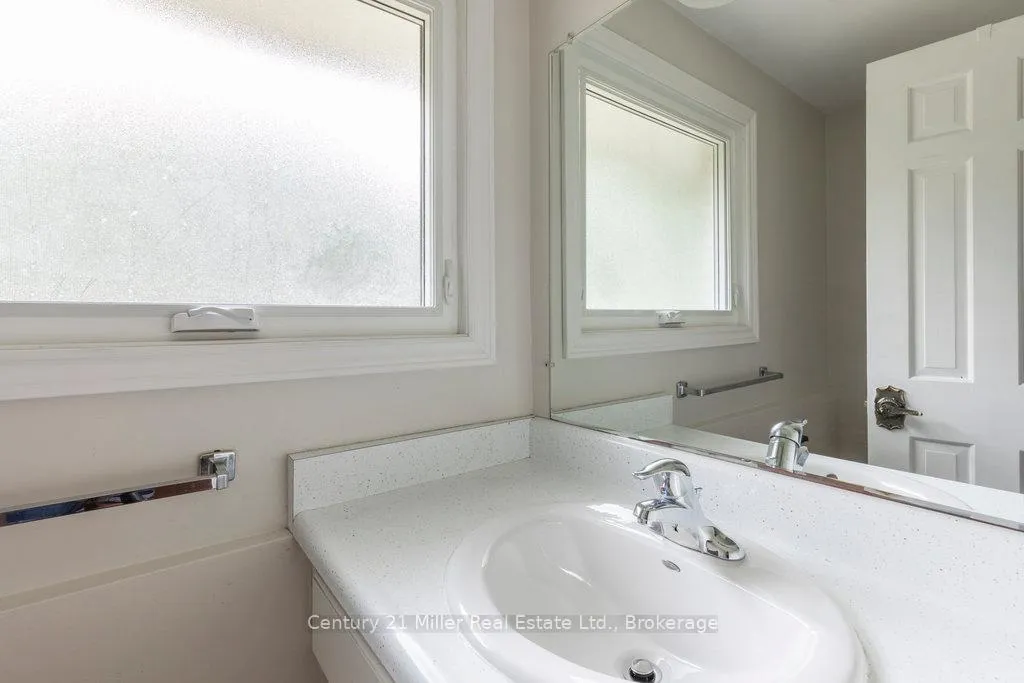 Photo 28 of 6 Terrace Lane, Guelph, Dovercliffe Park/Old University — HOMEH