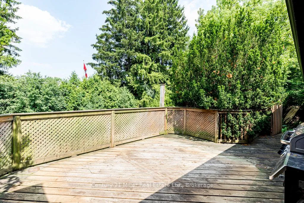 Photo 37 of 6 Terrace Lane, Guelph, Dovercliffe Park/Old University — HOMEH