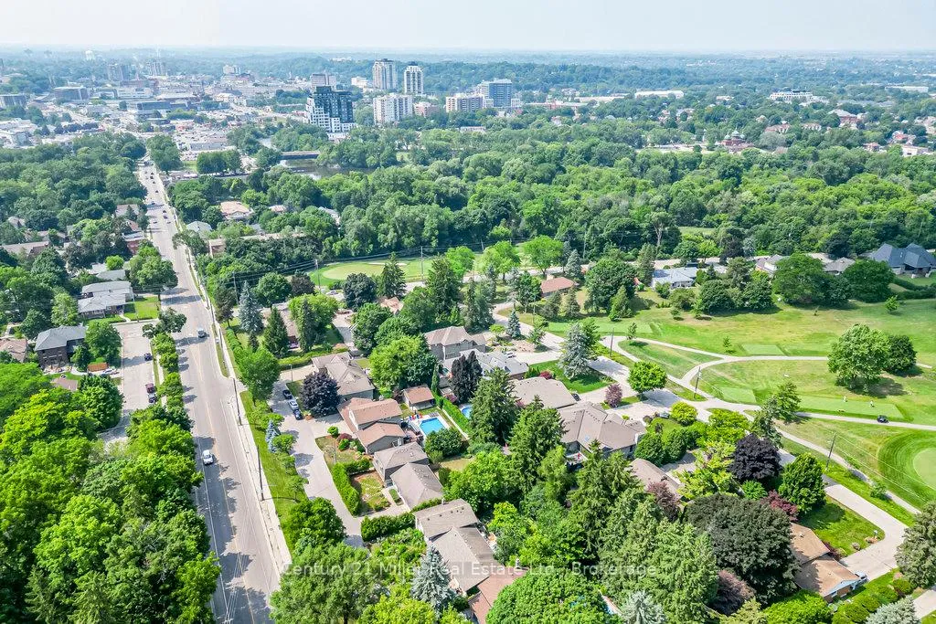 Photo 43 of 6 Terrace Lane, Guelph, Dovercliffe Park/Old University — HOMEH