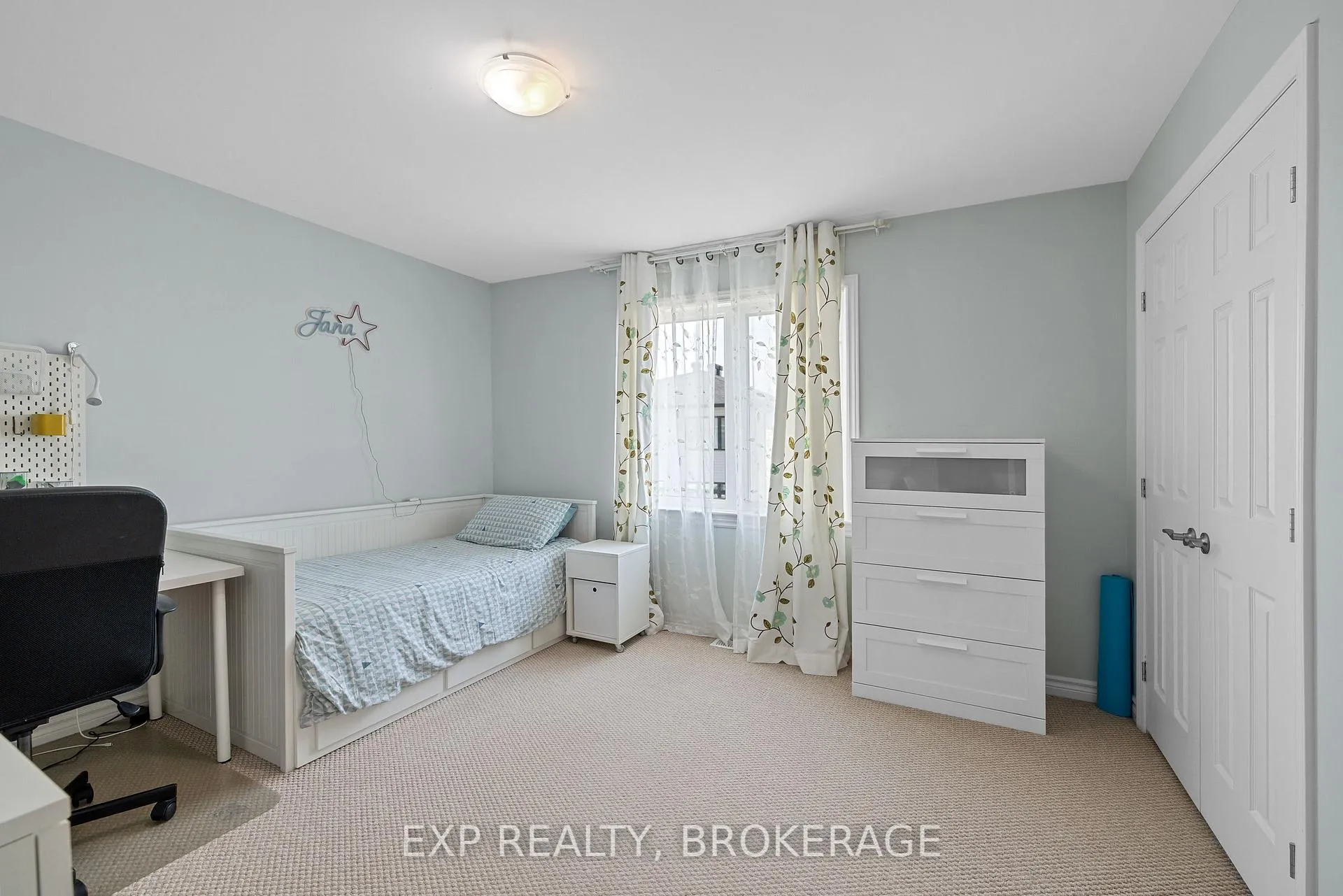Photo 26 of 1247 Wheathill Street, Kingston, East Gardiners Rd — HOMEH