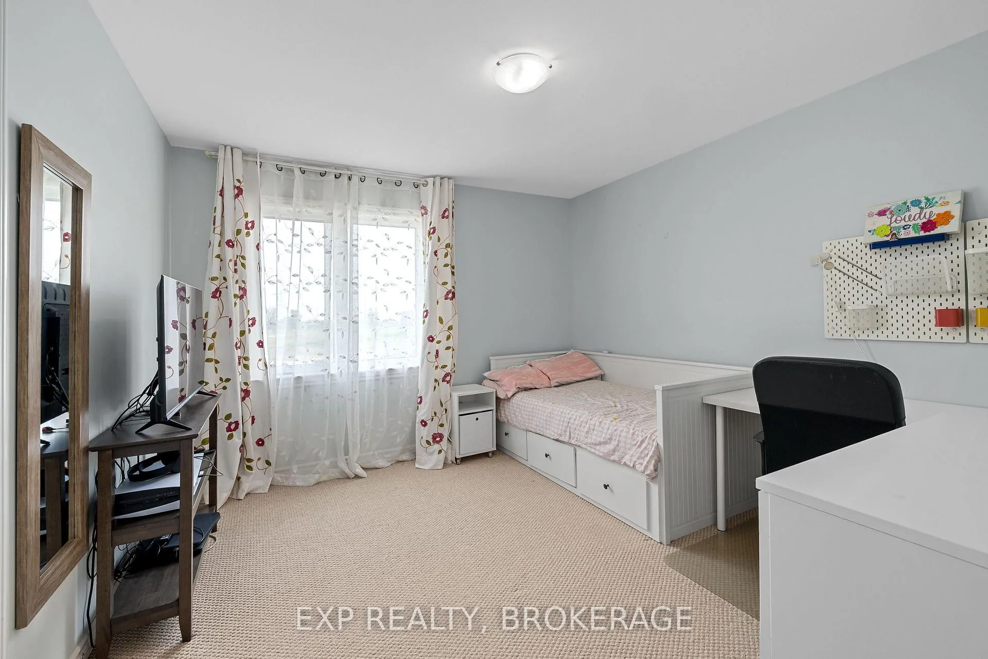 Photo 27 of 1247 Wheathill Street, Kingston, East Gardiners Rd — HOMEH