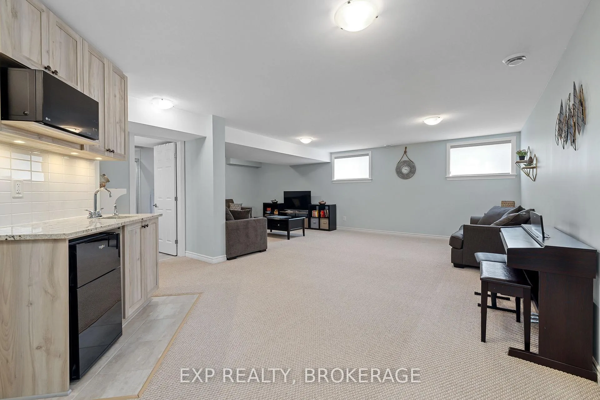 Photo 36 of 1247 Wheathill Street, Kingston, East Gardiners Rd — HOMEH