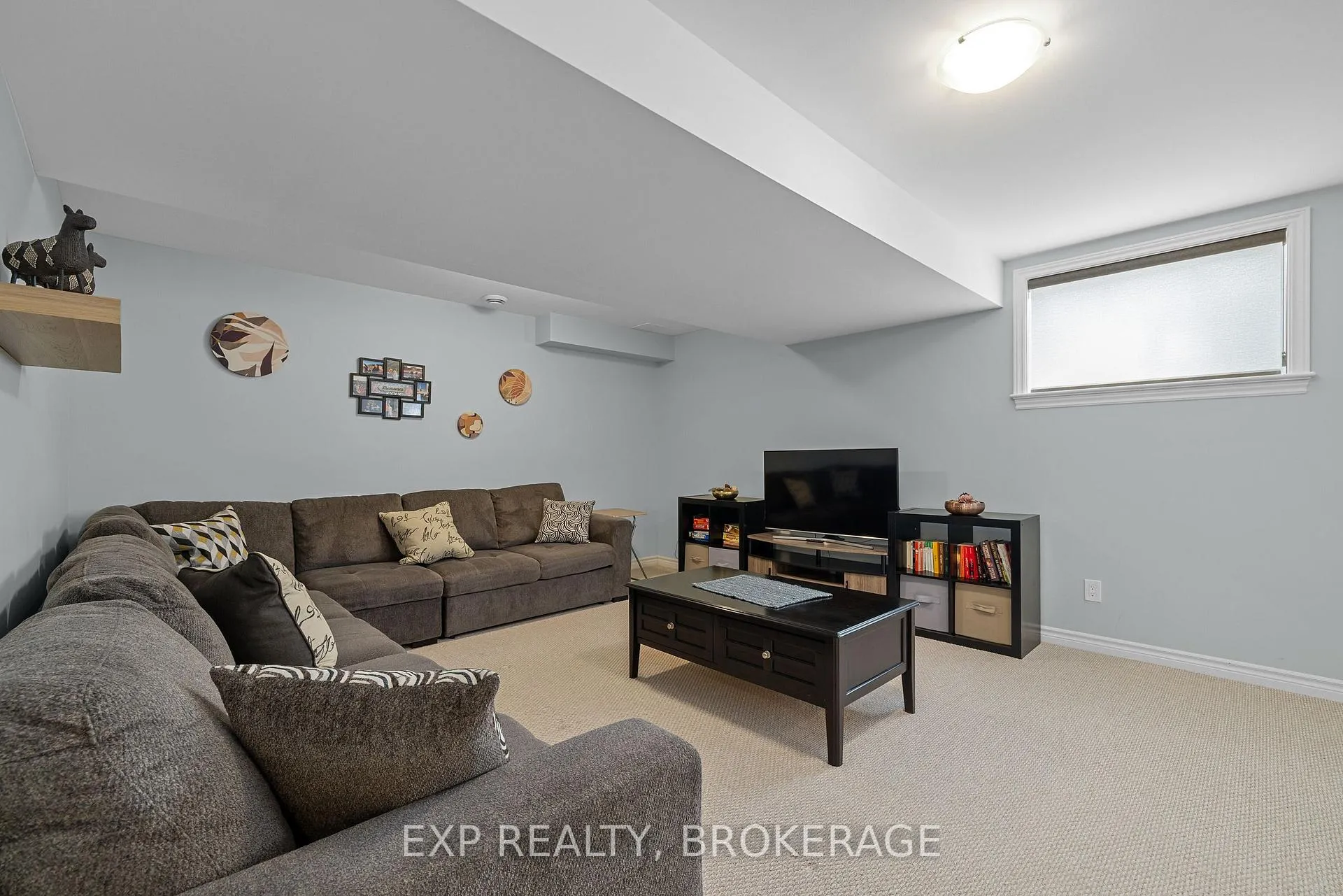 Photo 39 of 1247 Wheathill Street, Kingston, East Gardiners Rd — HOMEH