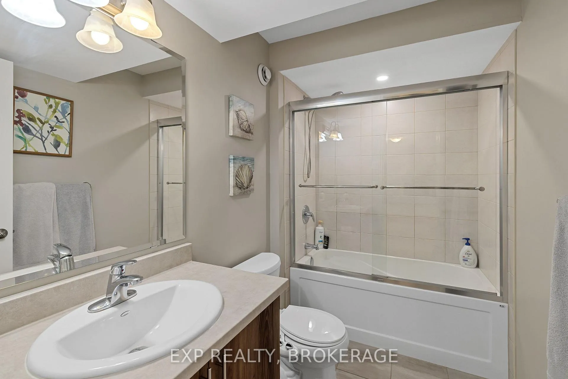 Photo 41 of 1247 Wheathill Street, Kingston, East Gardiners Rd — HOMEH