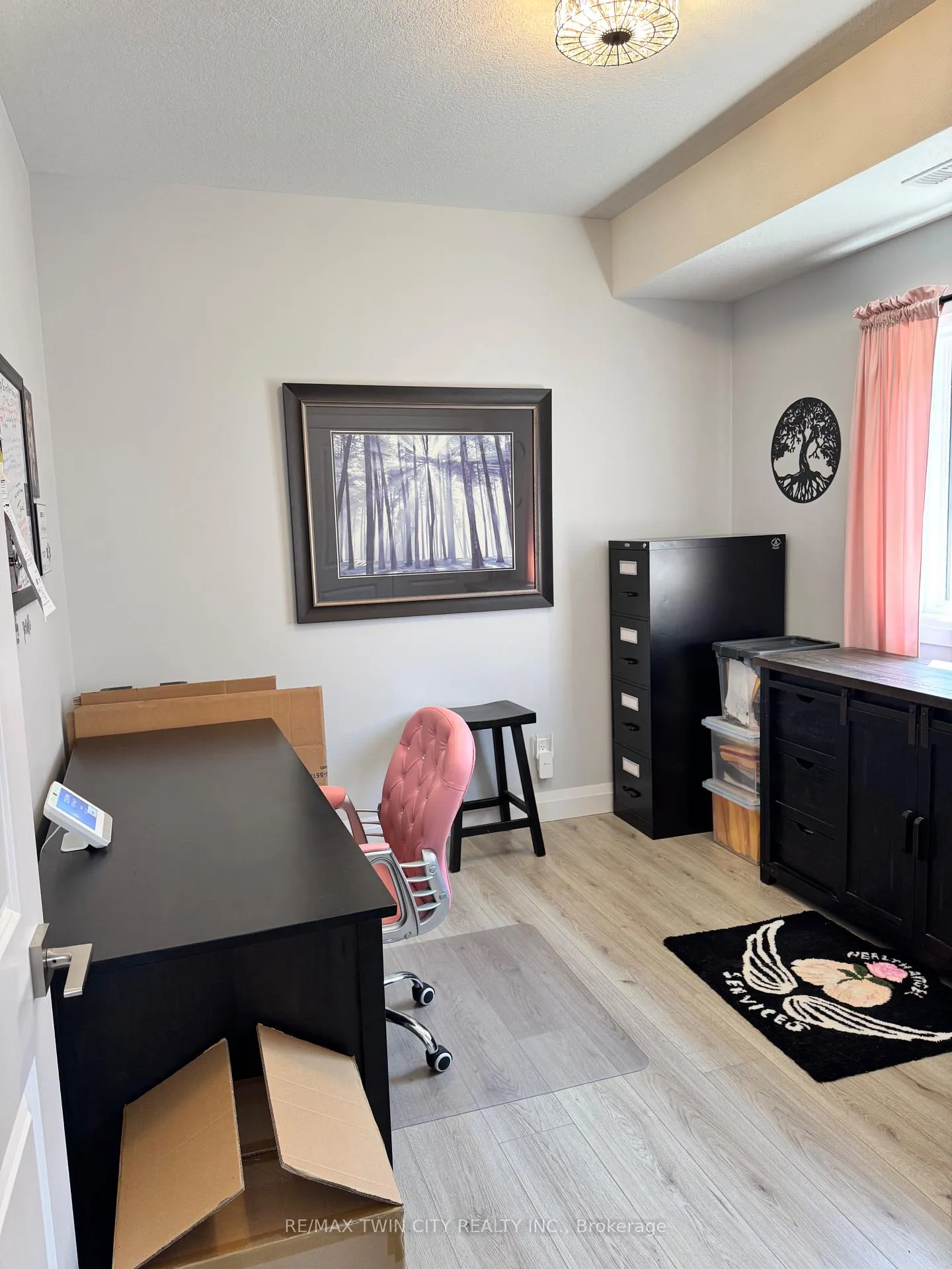 Photo 26 of 202 Fifth Avenue, Kitchener — HOMEH