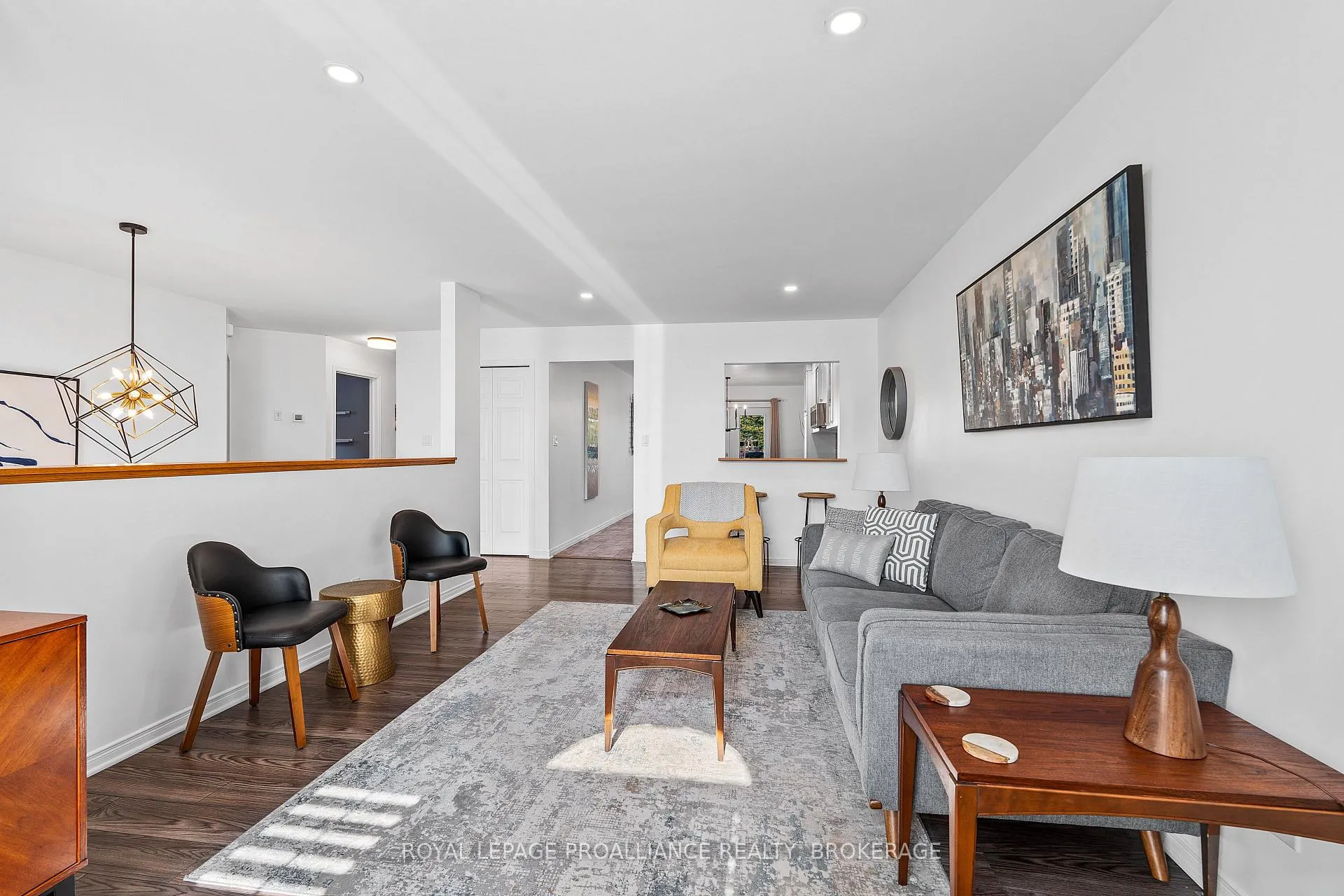 Photo 5 of 698 Roosevelt Drive, Kingston, City Southwest — HOMEH