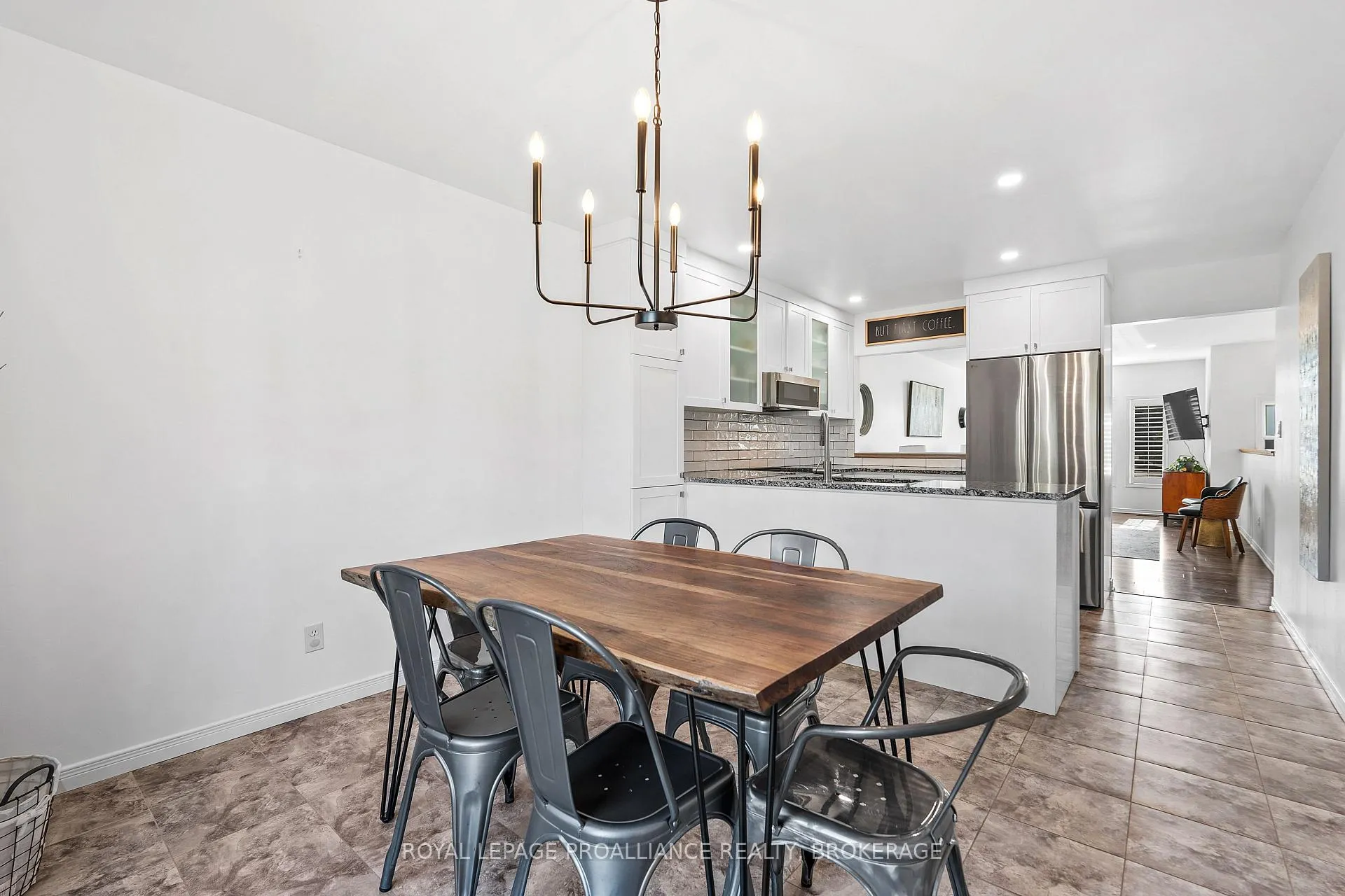 Photo 9 of 698 Roosevelt Drive, Kingston, City Southwest — HOMEH