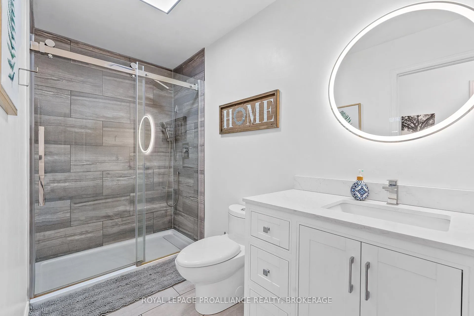 Photo 17 of 698 Roosevelt Drive, Kingston, City Southwest — HOMEH