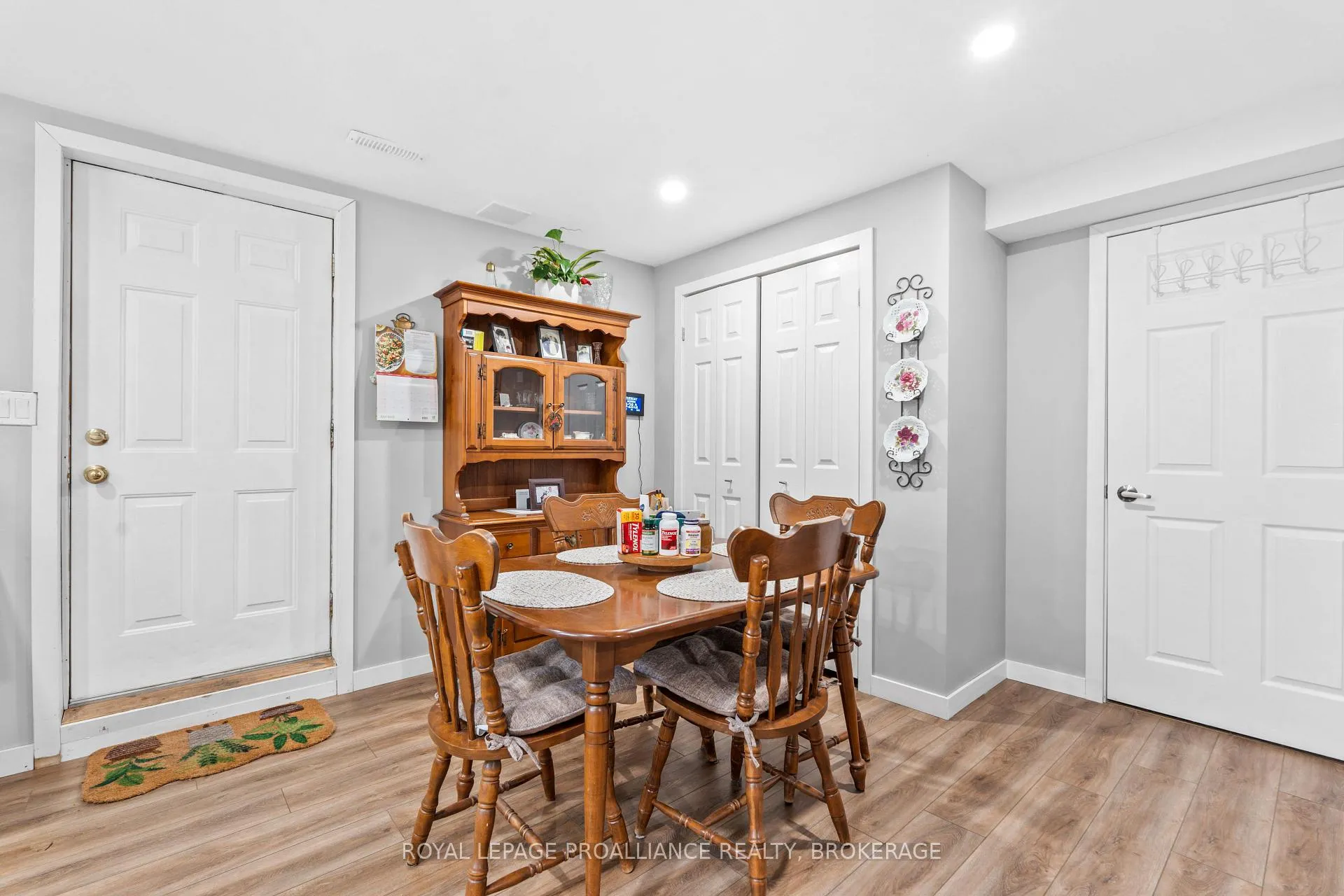 Photo 30 of 698 Roosevelt Drive, Kingston, City Southwest — HOMEH