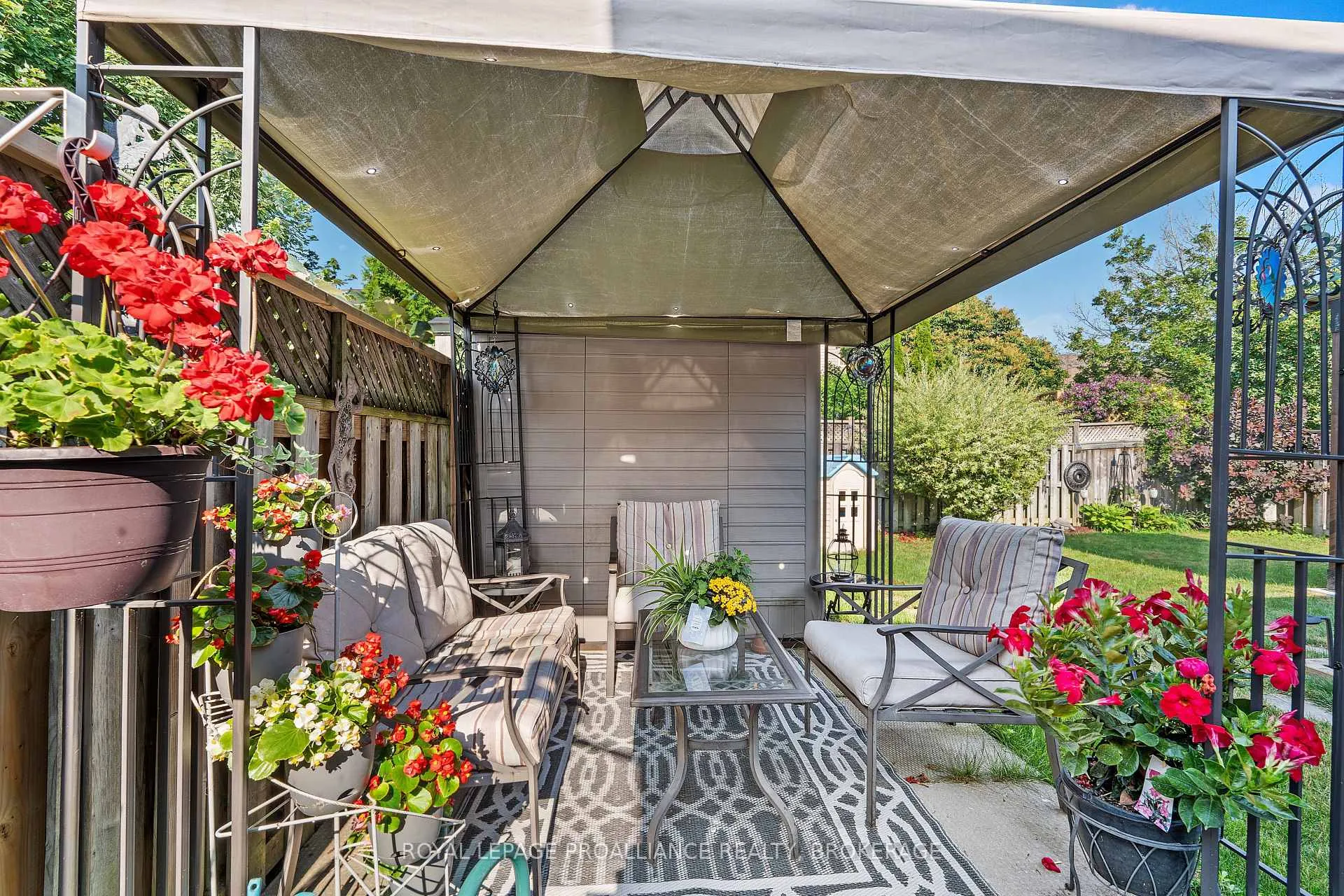 Photo 37 of 698 Roosevelt Drive, Kingston, City Southwest — HOMEH