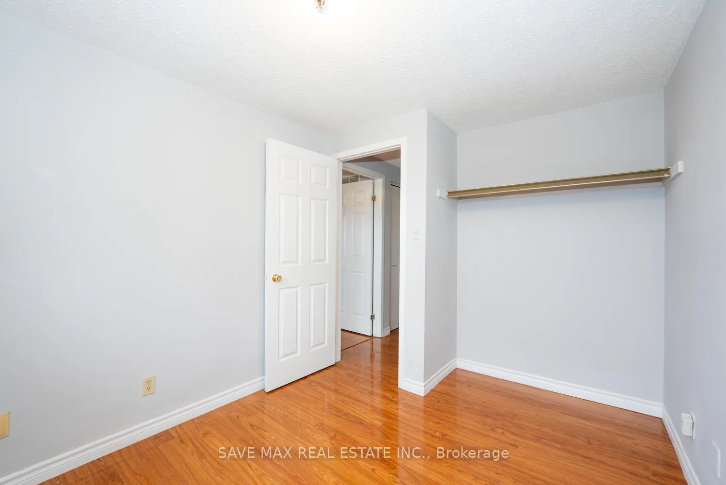 Photo 27 of 277 Macintosh Drive, Hamilton, Stoney Creek — HOMEH