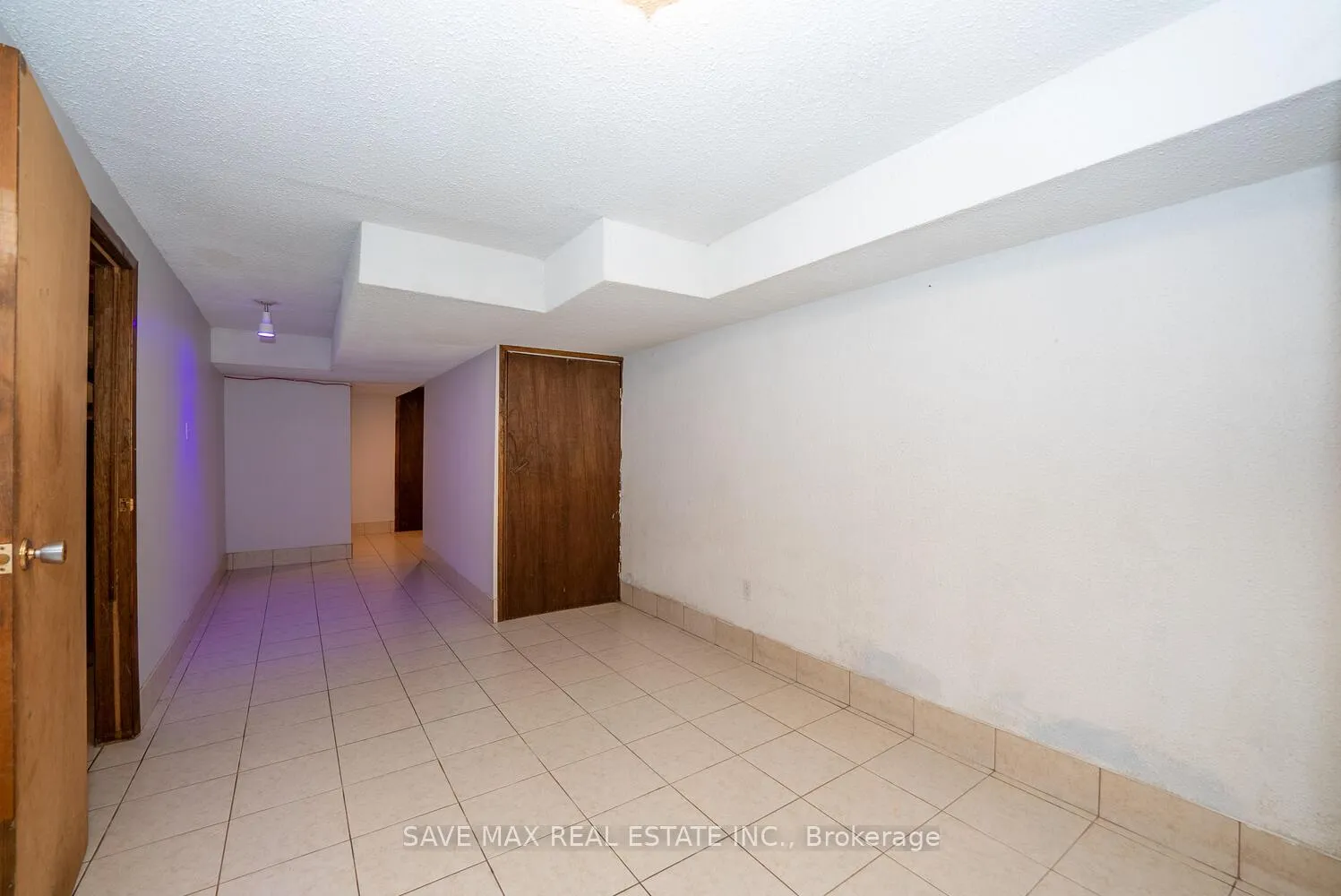 Photo 33 of 277 Macintosh Drive, Hamilton, Stoney Creek — HOMEH