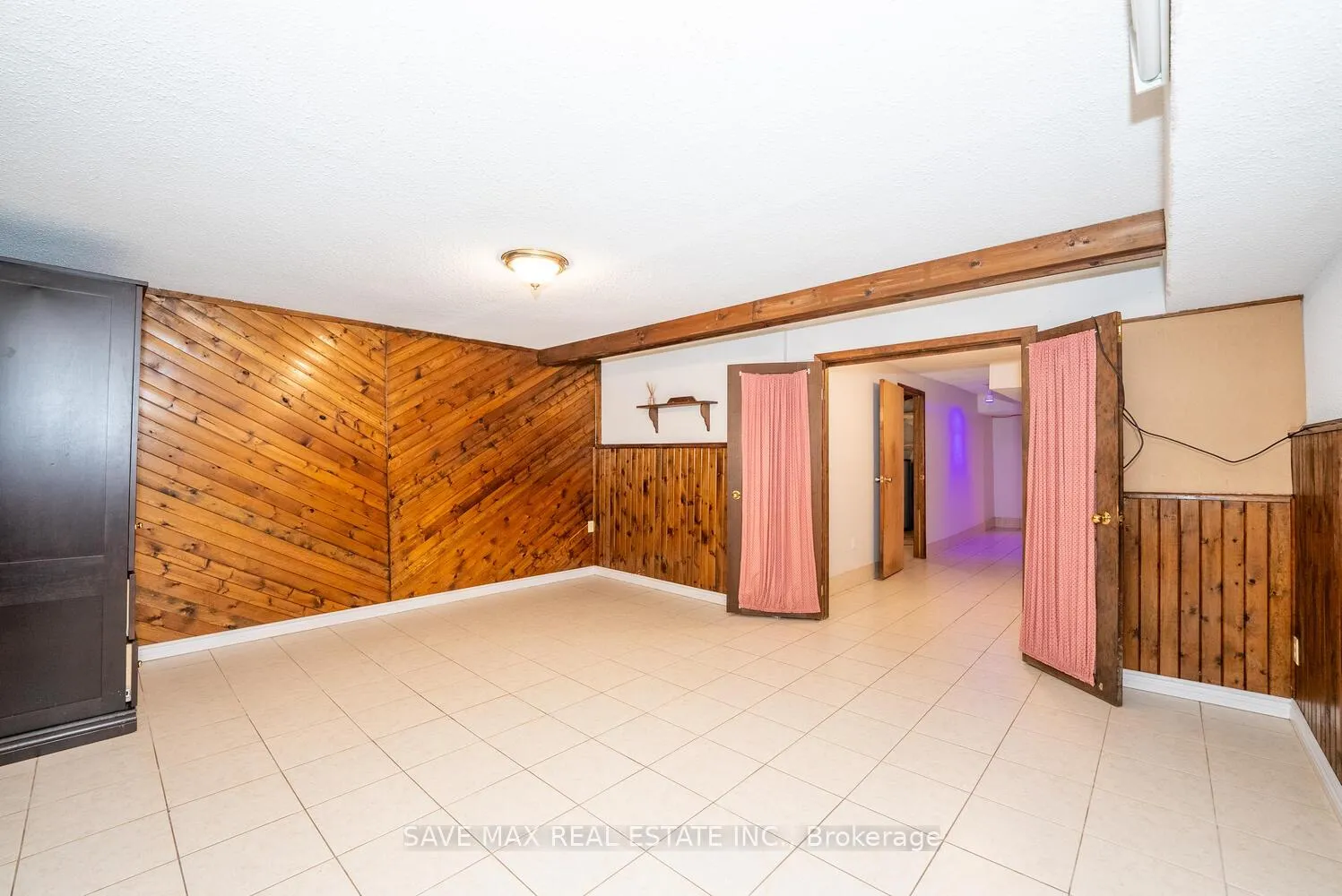 Photo 37 of 277 Macintosh Drive, Hamilton, Stoney Creek — HOMEH