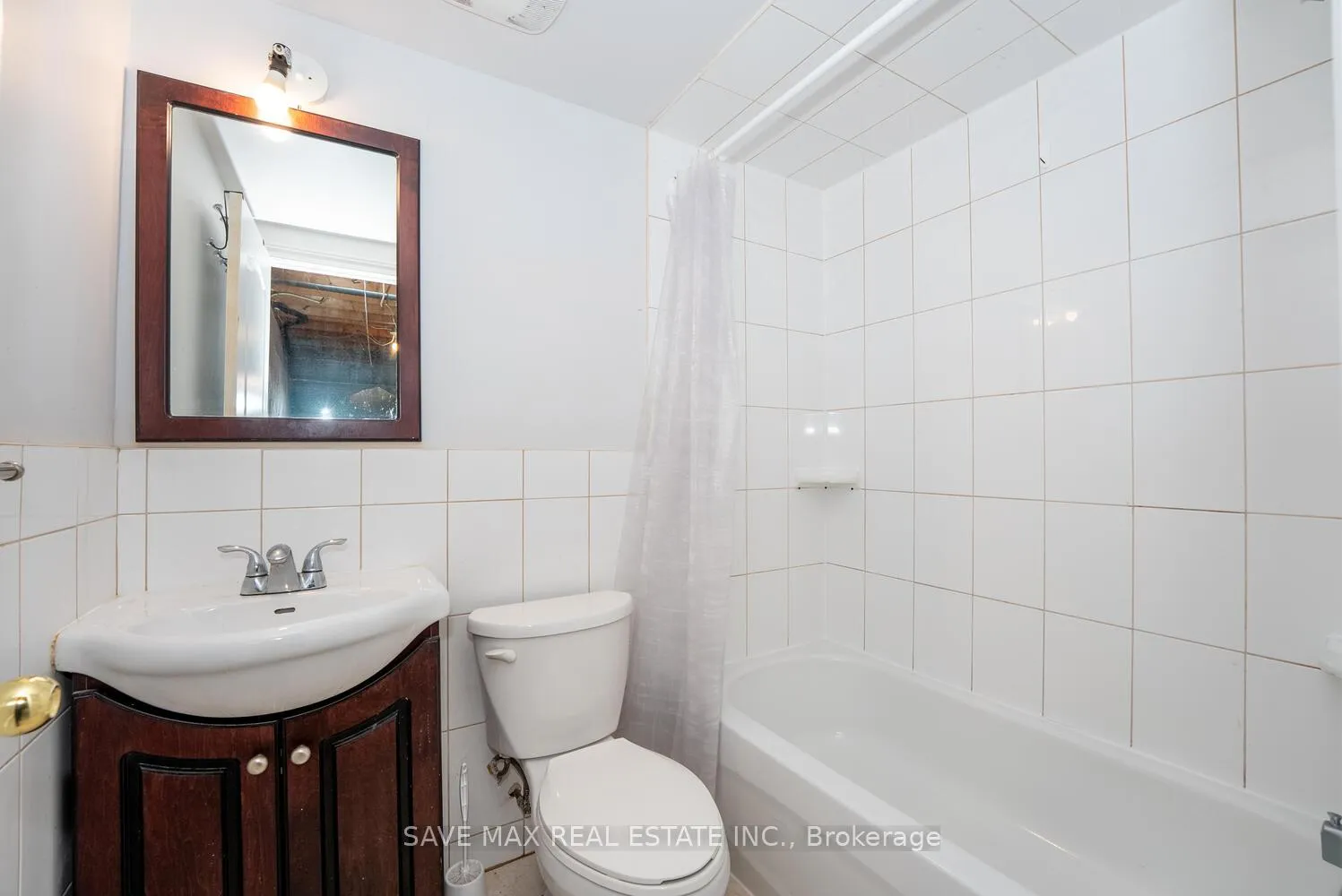 Photo 39 of 277 Macintosh Drive, Hamilton, Stoney Creek — HOMEH