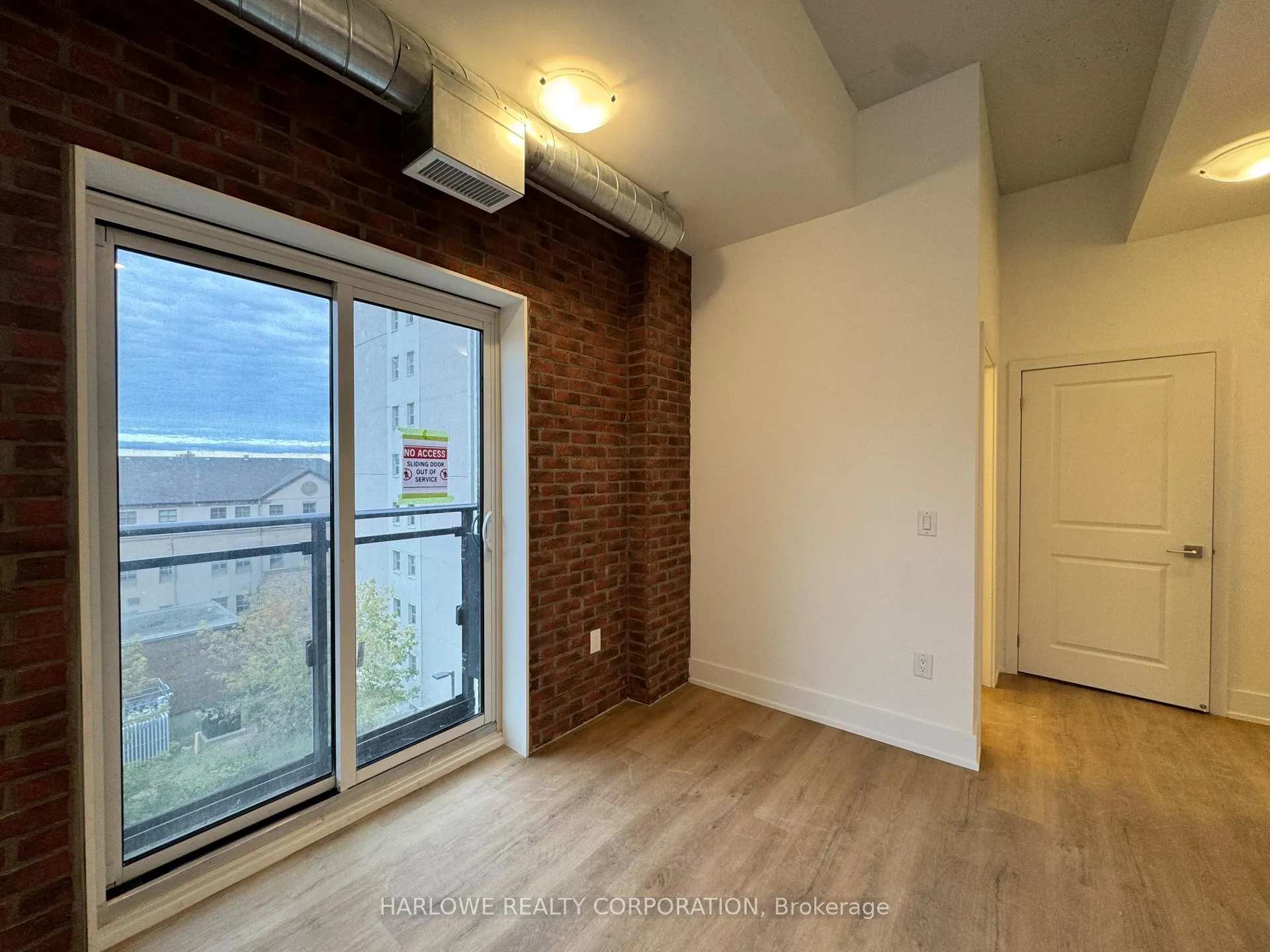 Photo 7 of Unit 407, 206 King Street W, Hamilton, Central — HOMEH