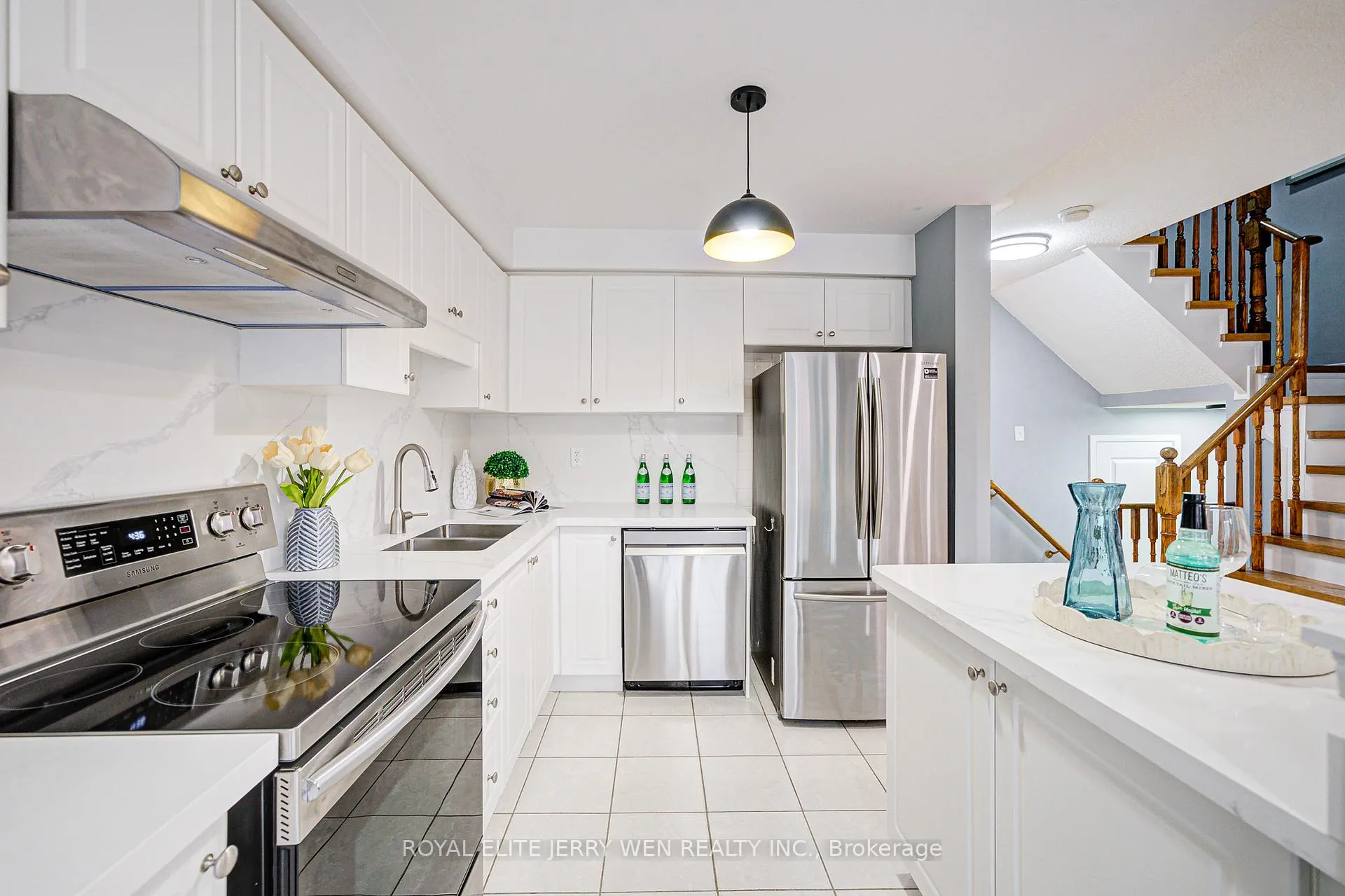 Photo 10 of 716 Castlemore Avenue, Markham, Wismer — HOMEH