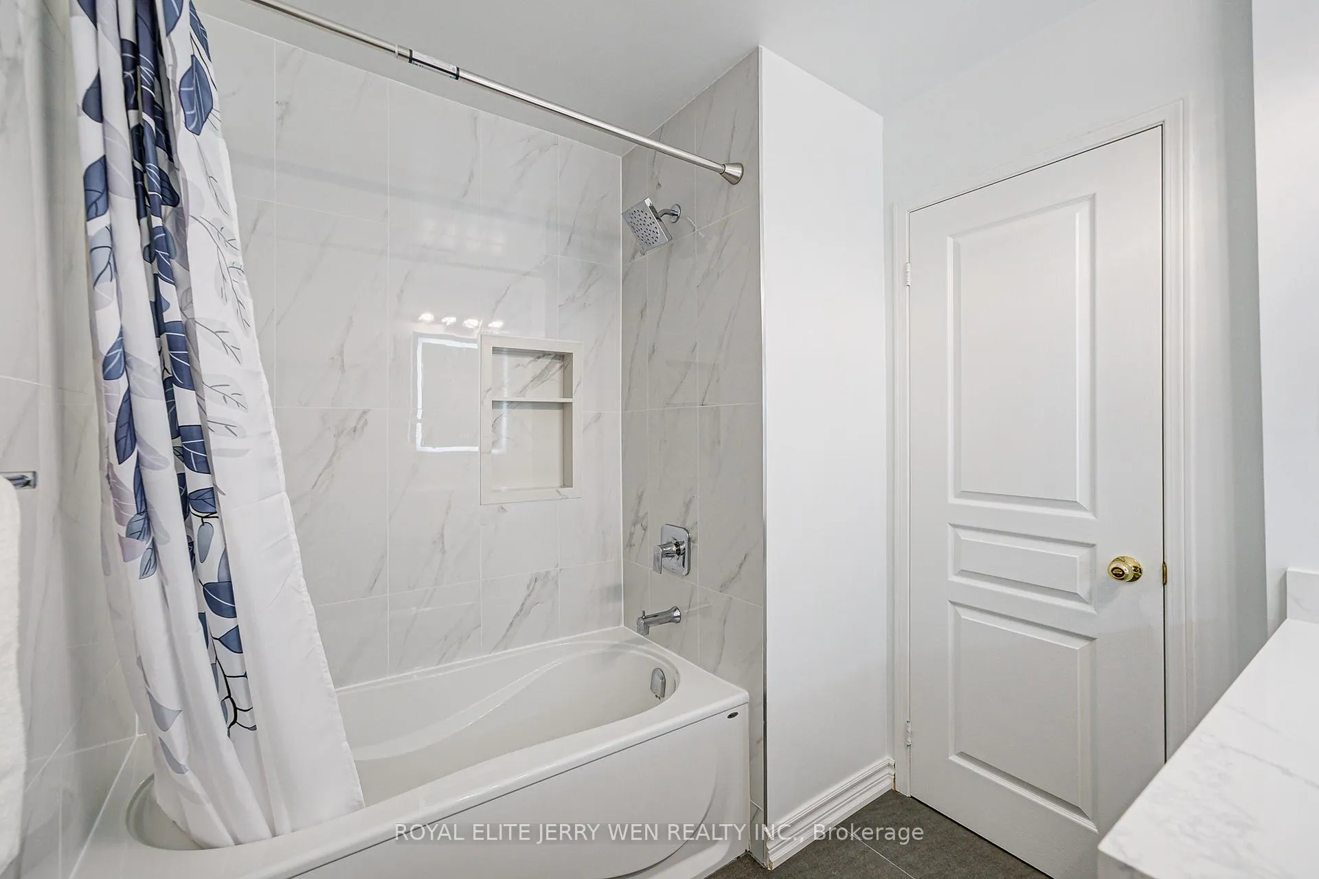 Photo 21 of 716 Castlemore Avenue, Markham, Wismer — HOMEH