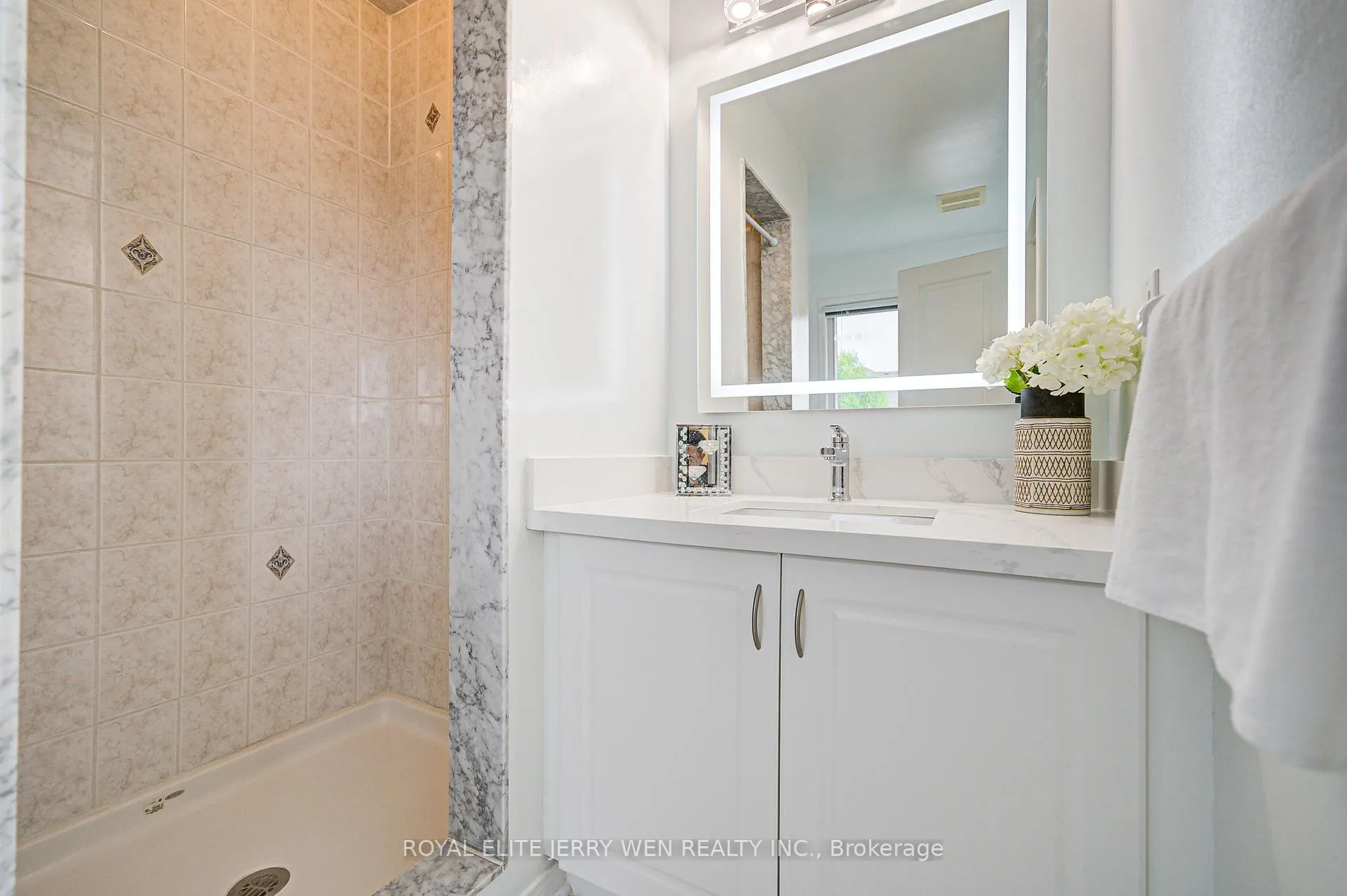 Photo 23 of 716 Castlemore Avenue, Markham, Wismer — HOMEH