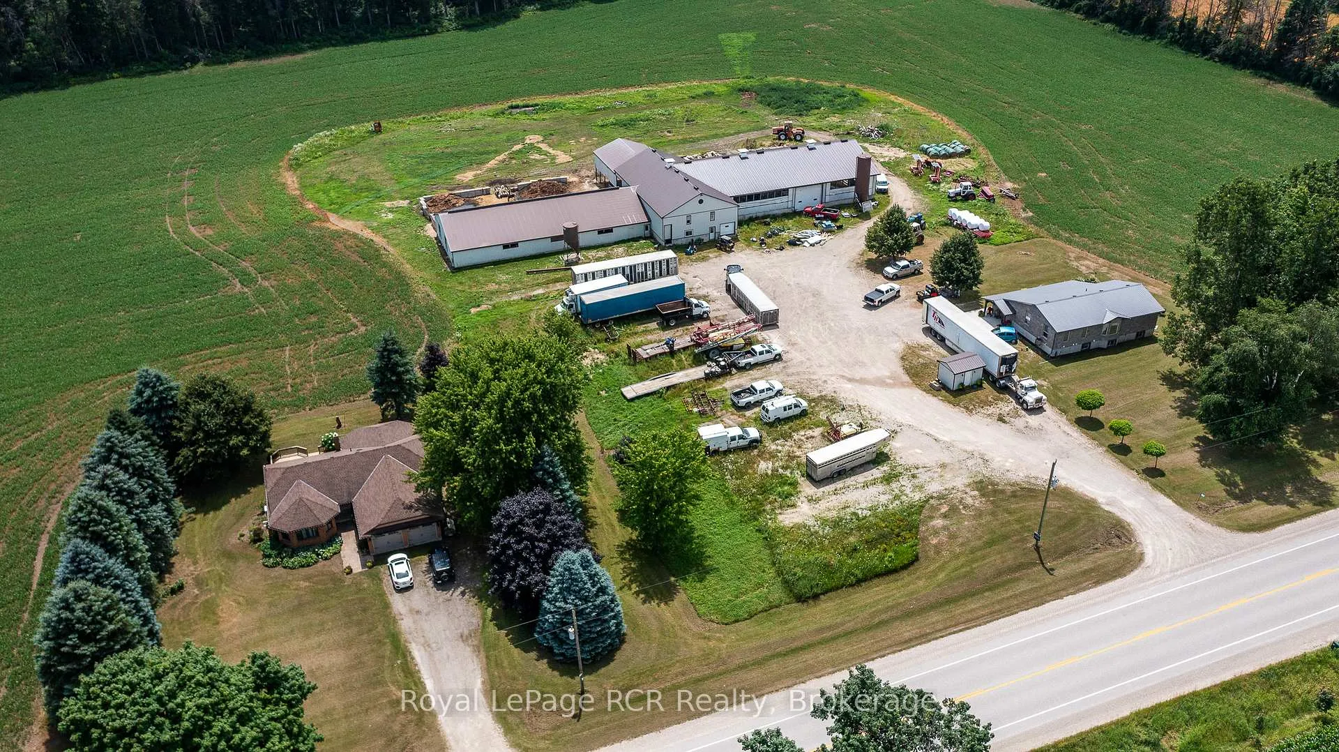 Photo 2 of 5459/5461 Wellington Road 87, Minto — HOMEH