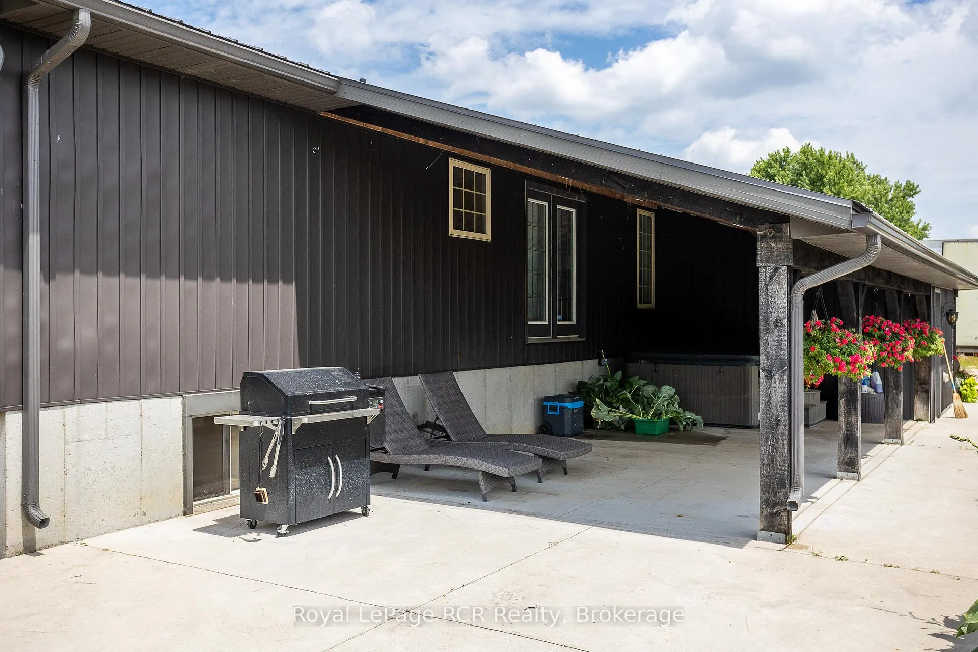 Photo 13 of 5459/5461 Wellington Road 87, Minto — HOMEH