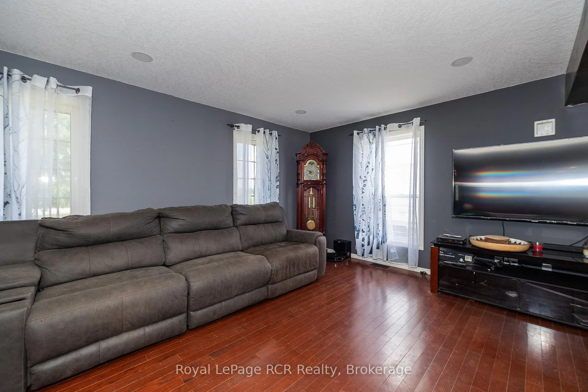Photo 17 of 5459/5461 Wellington Road 87, Minto — HOMEH